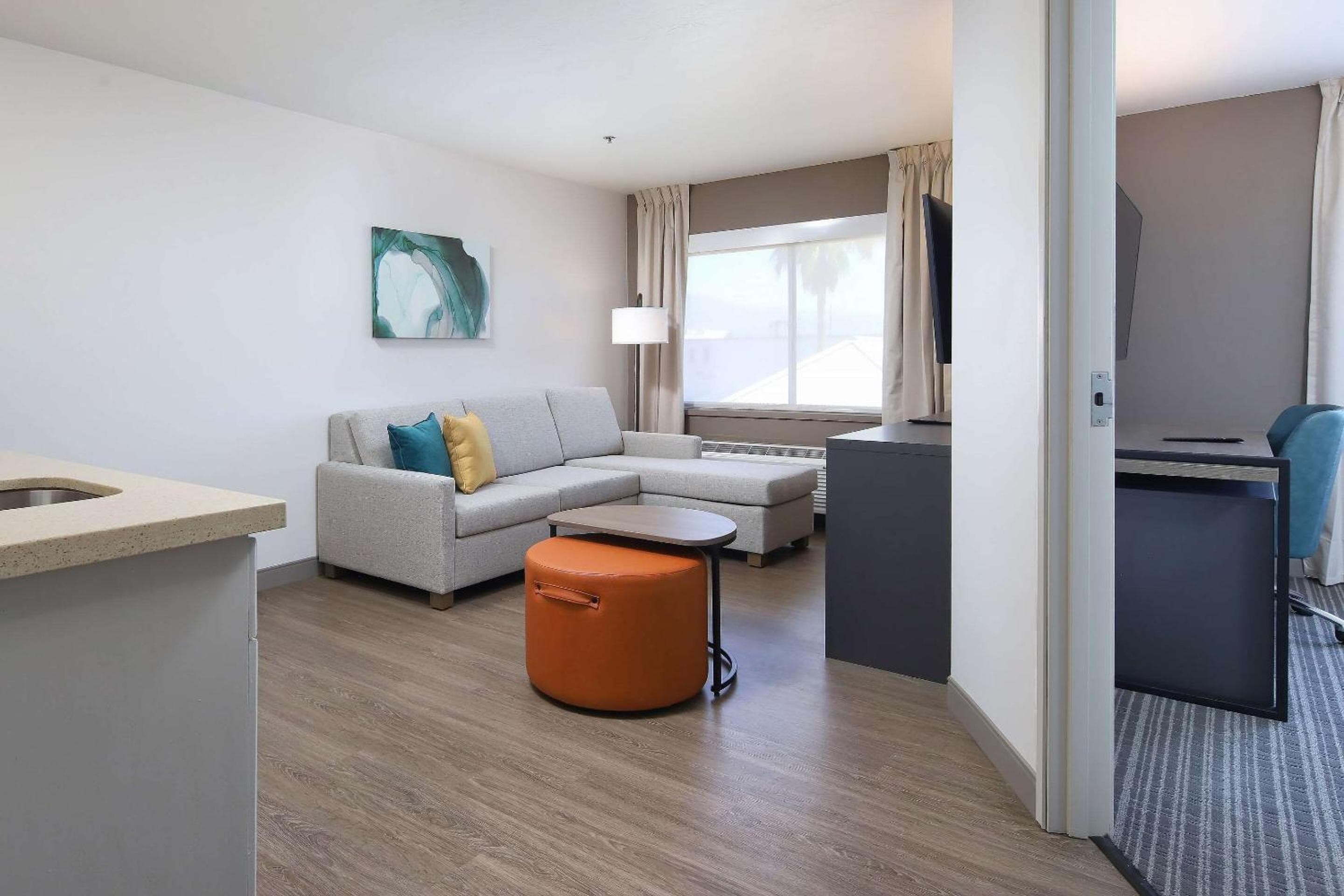 Comfort Suites at Tucson Mall