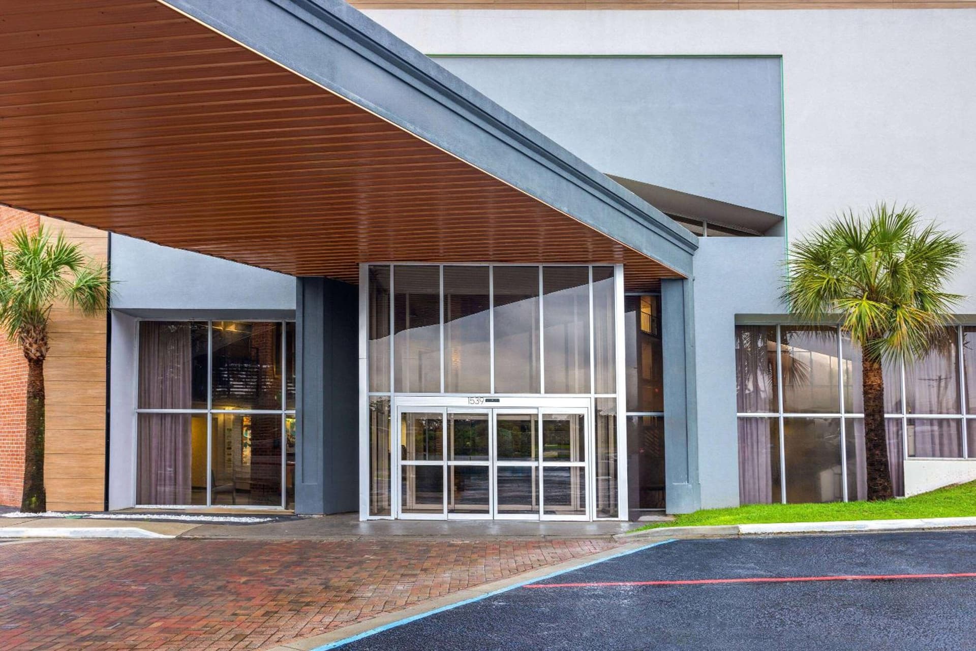 Hawthorn Extended Stay by Wyndham Columbia-Ft Jackson
