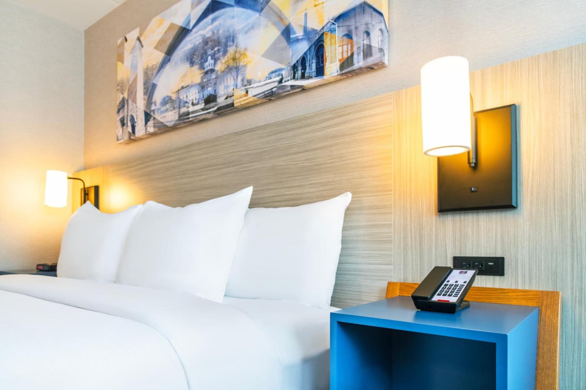 Comfort Inn Kingston - Highway 401