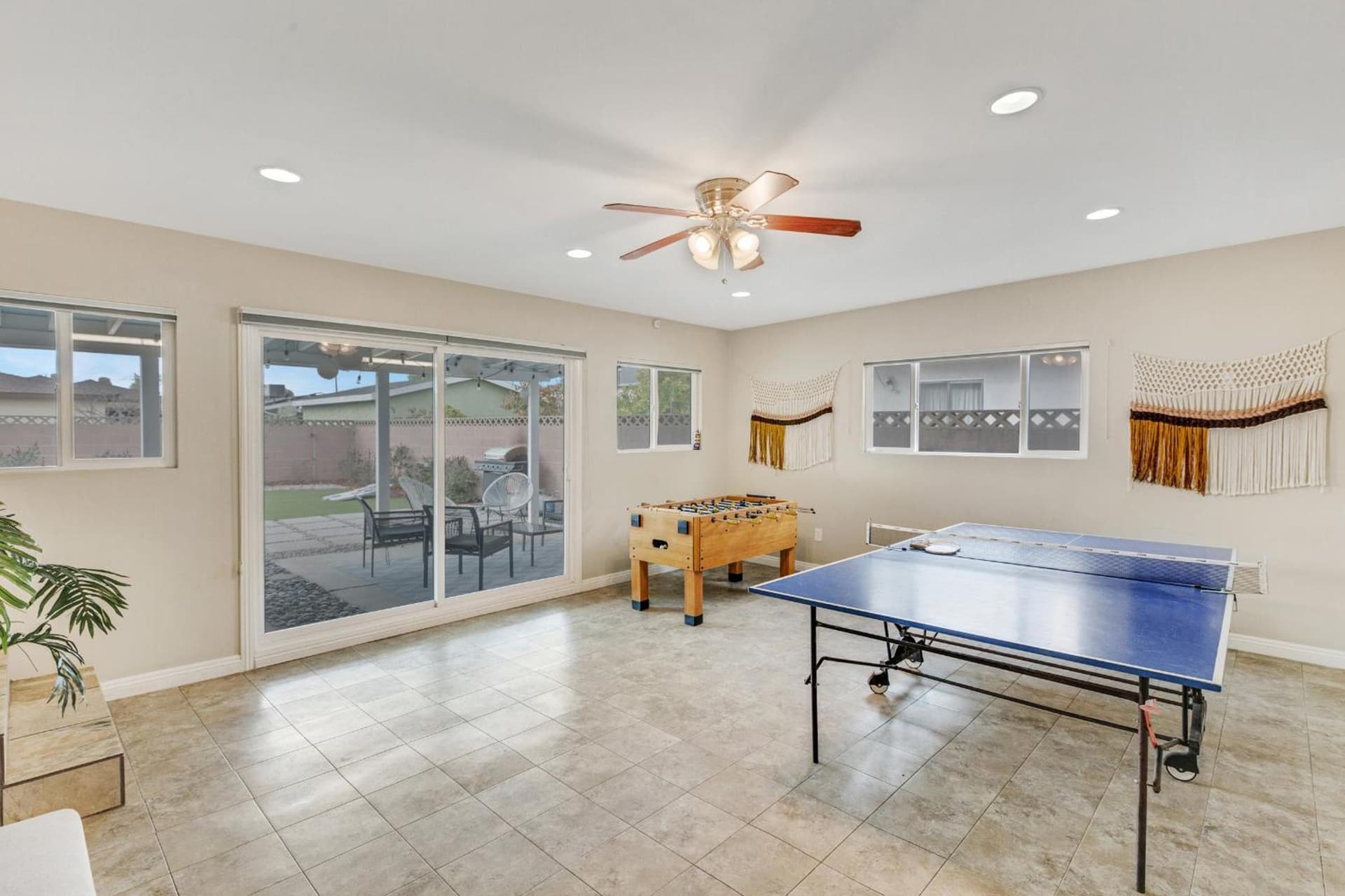Exquisitely Crafted LA Residence in Gardena!