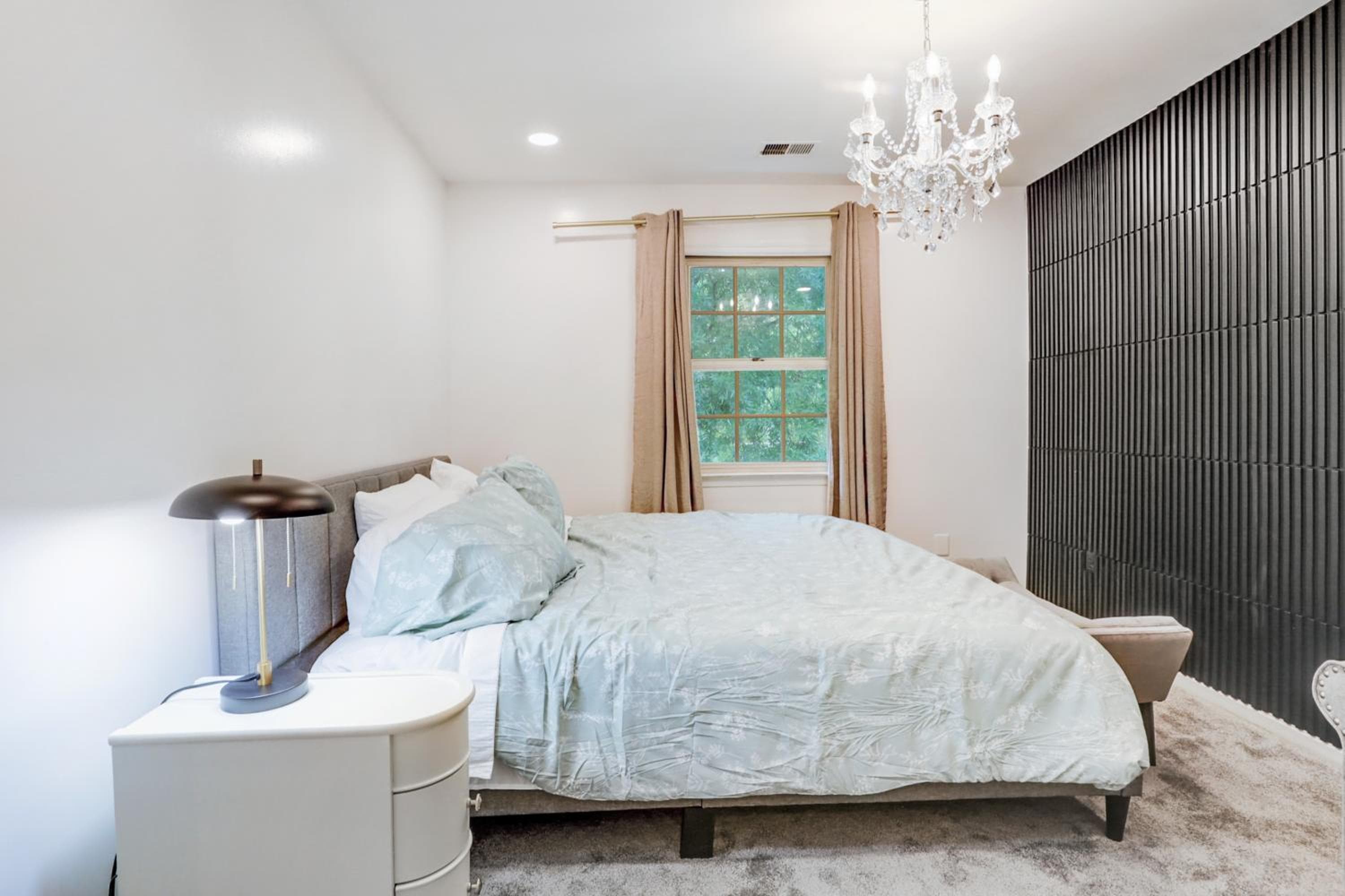 Château Luxurious home, 5min MGM