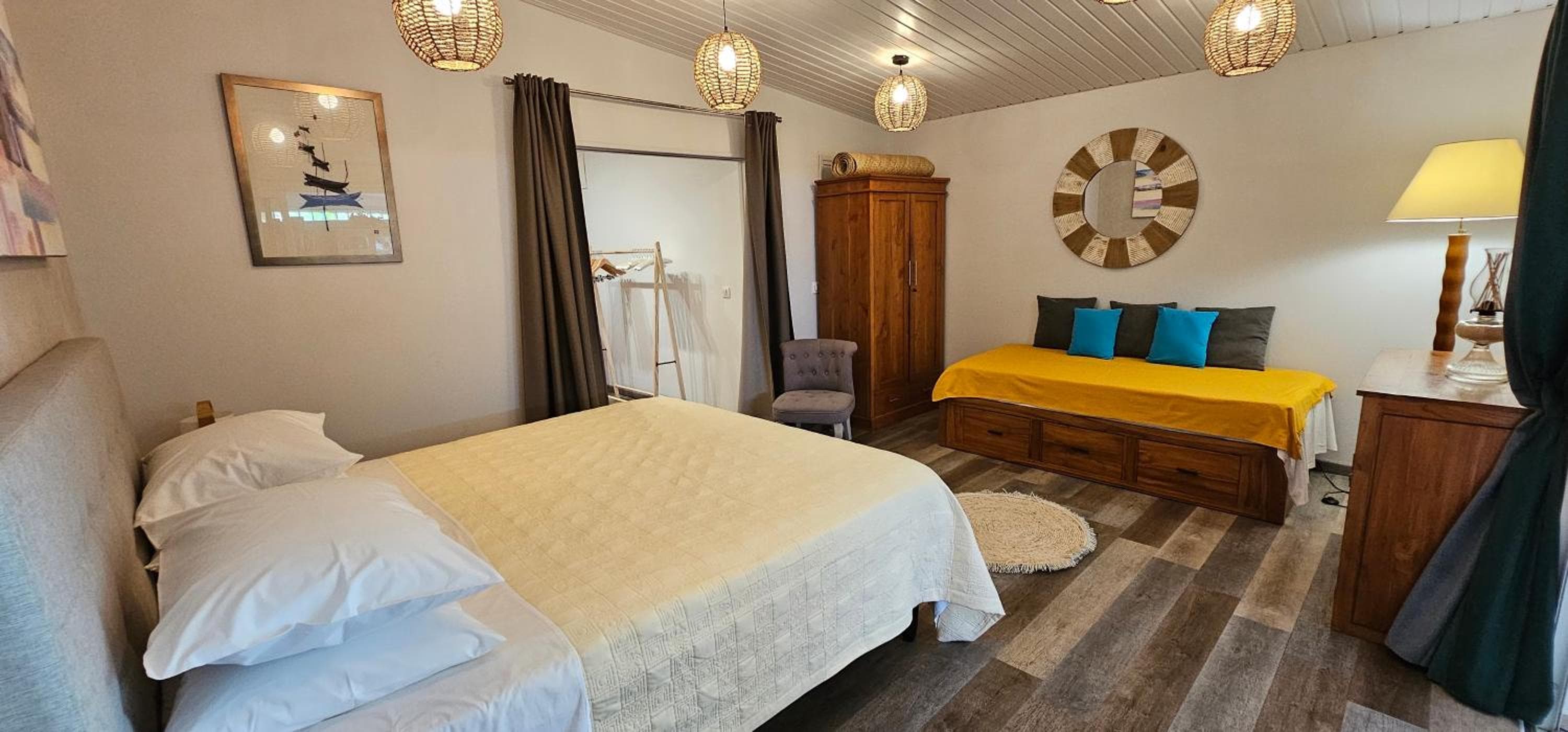 Tiare Pool Lodge