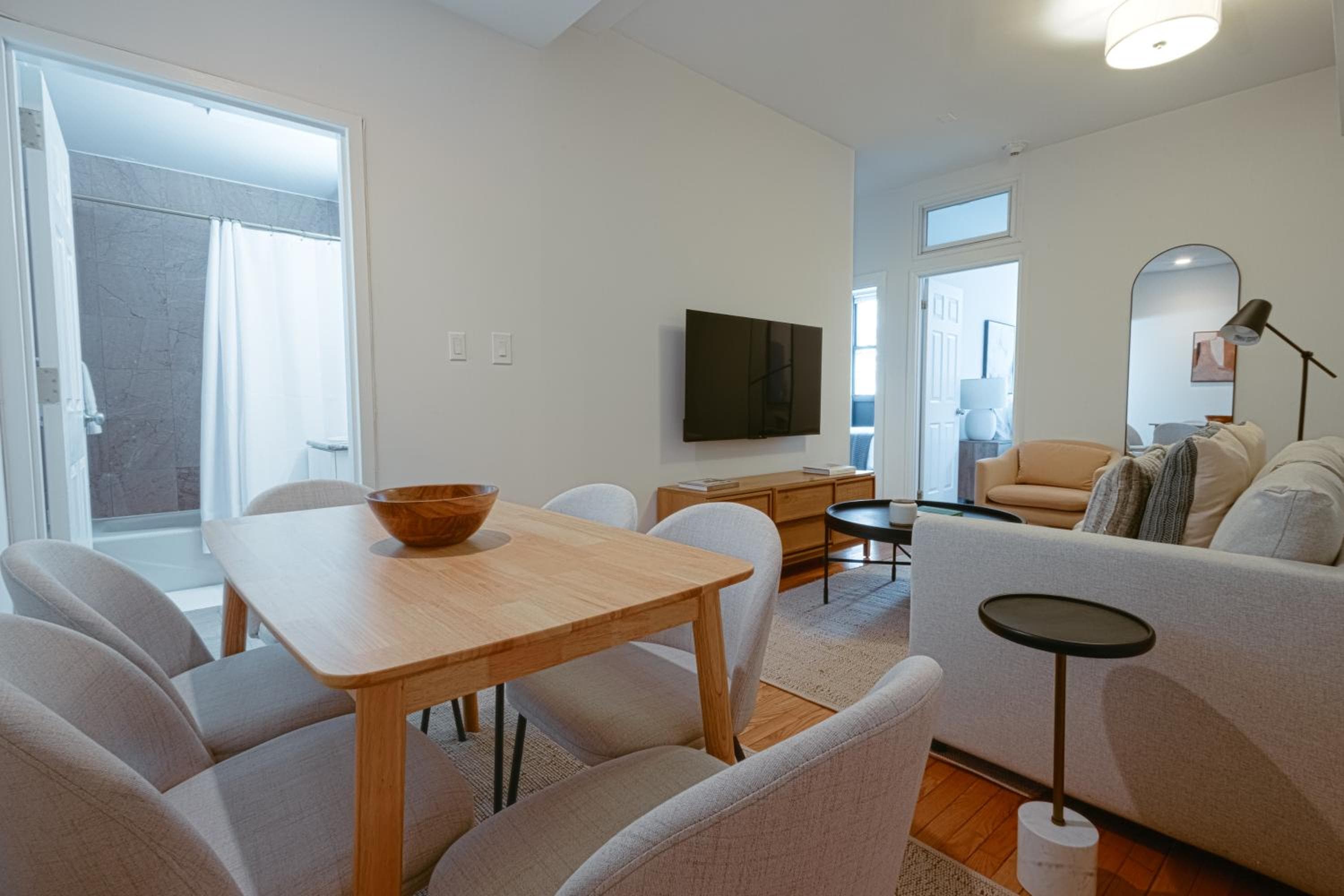 Spacious & Charmy 3BDR & 1 BTH Downtown Manhattan