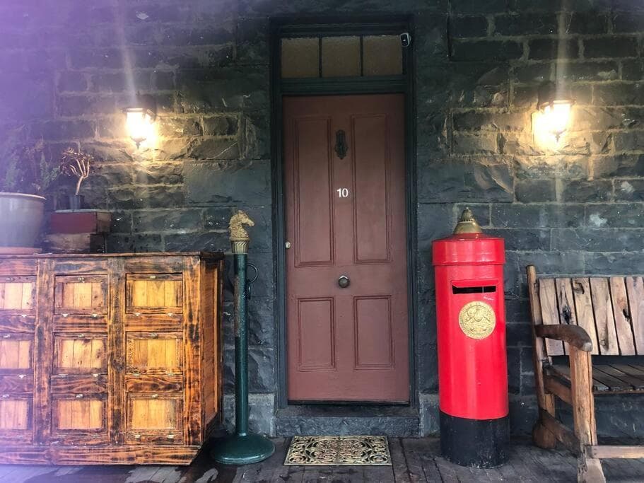 The Old Coach House c1850s Private cottage