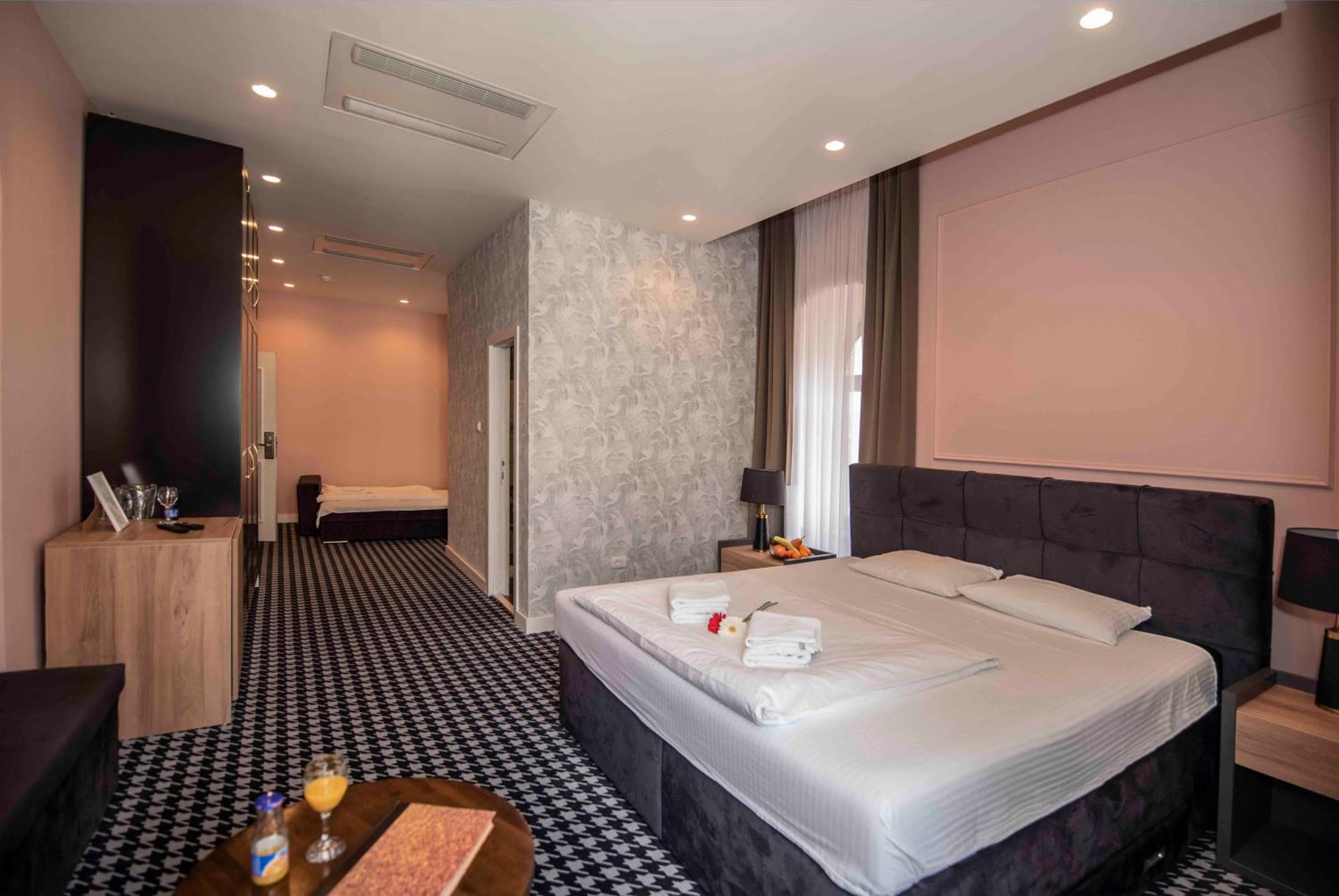 Hotel Platani