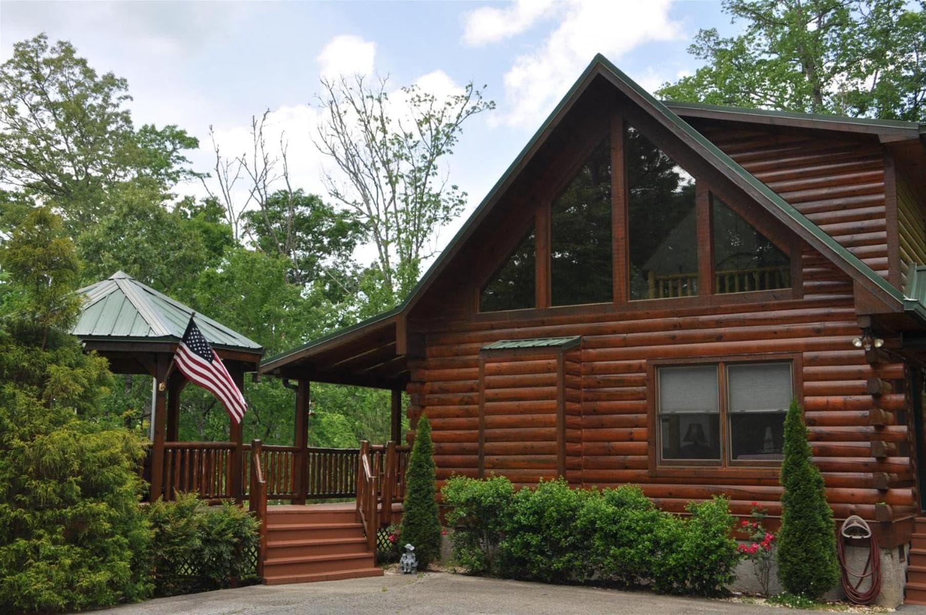 Cherokee Ridge Retreat