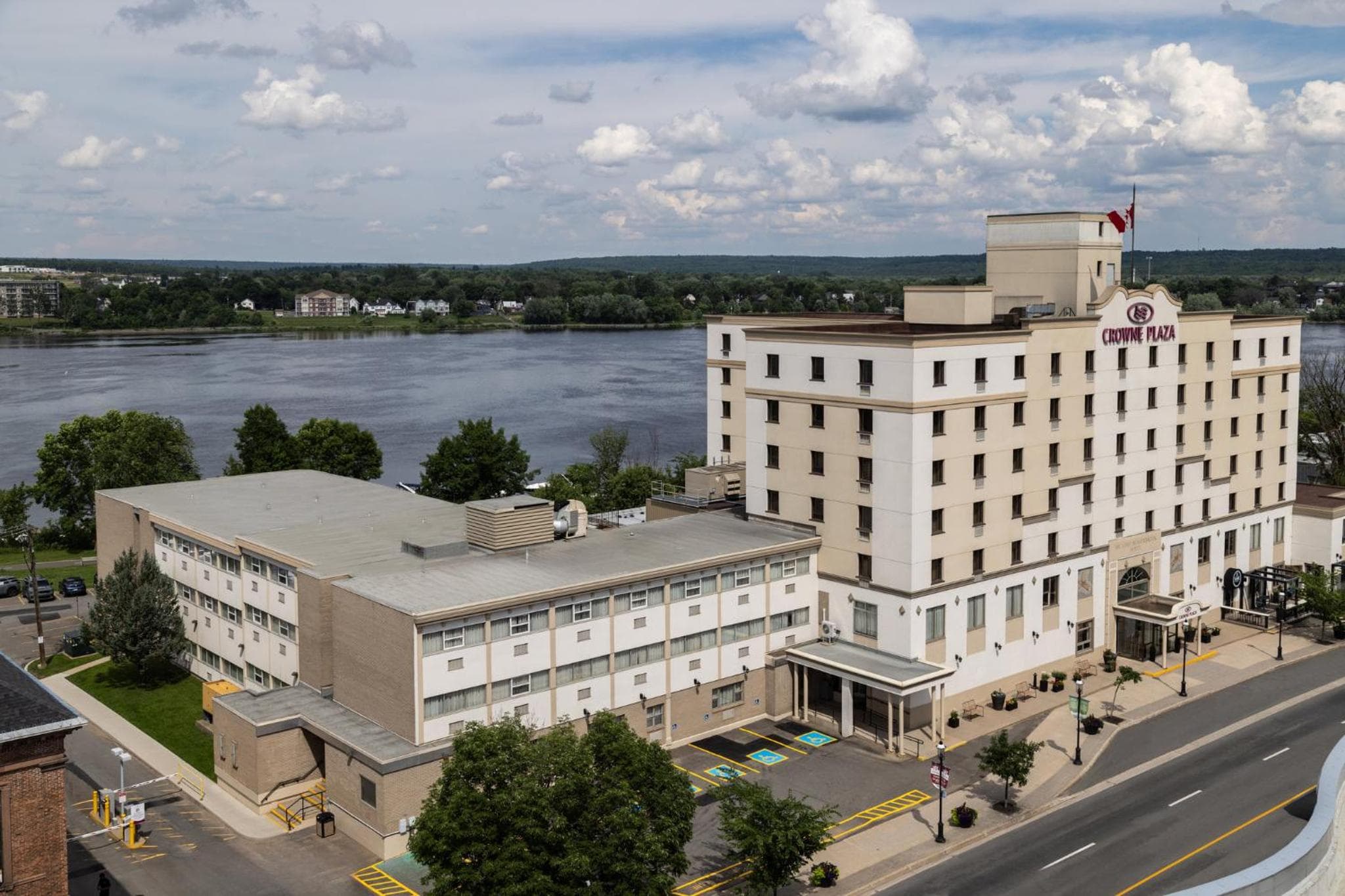 Crowne Plaza Fredericton Lord Beaverbrook by IHG