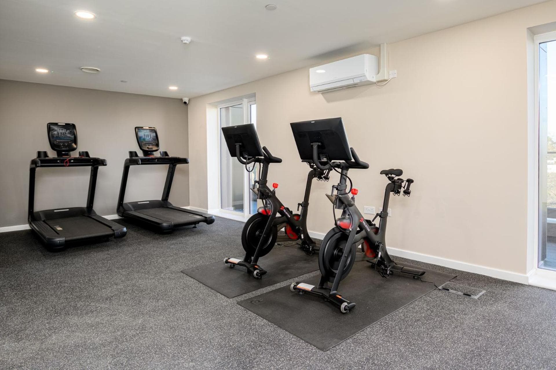 Roomspace Serviced Apartments - Walton Court