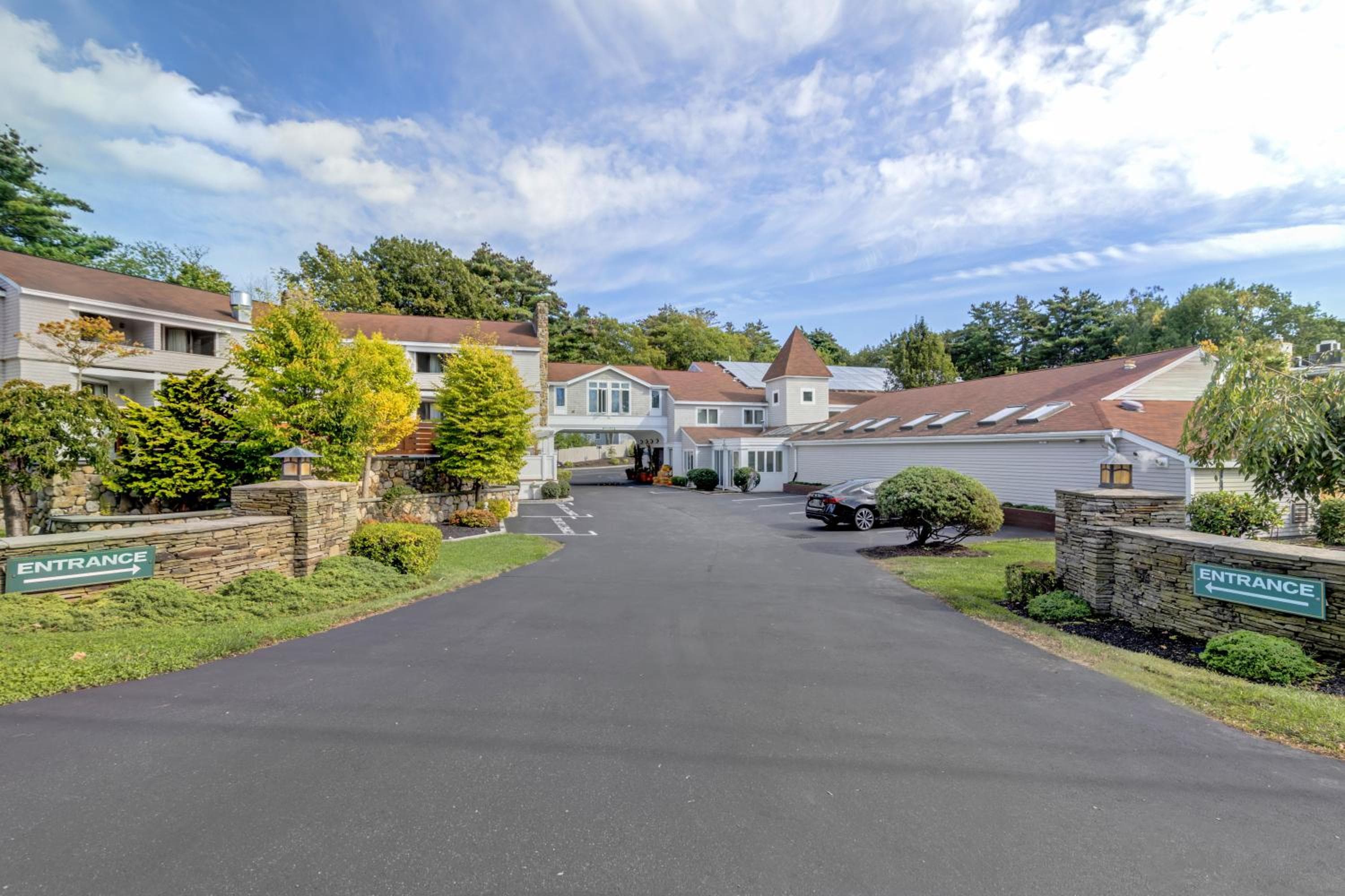 The Meadowmere Resort