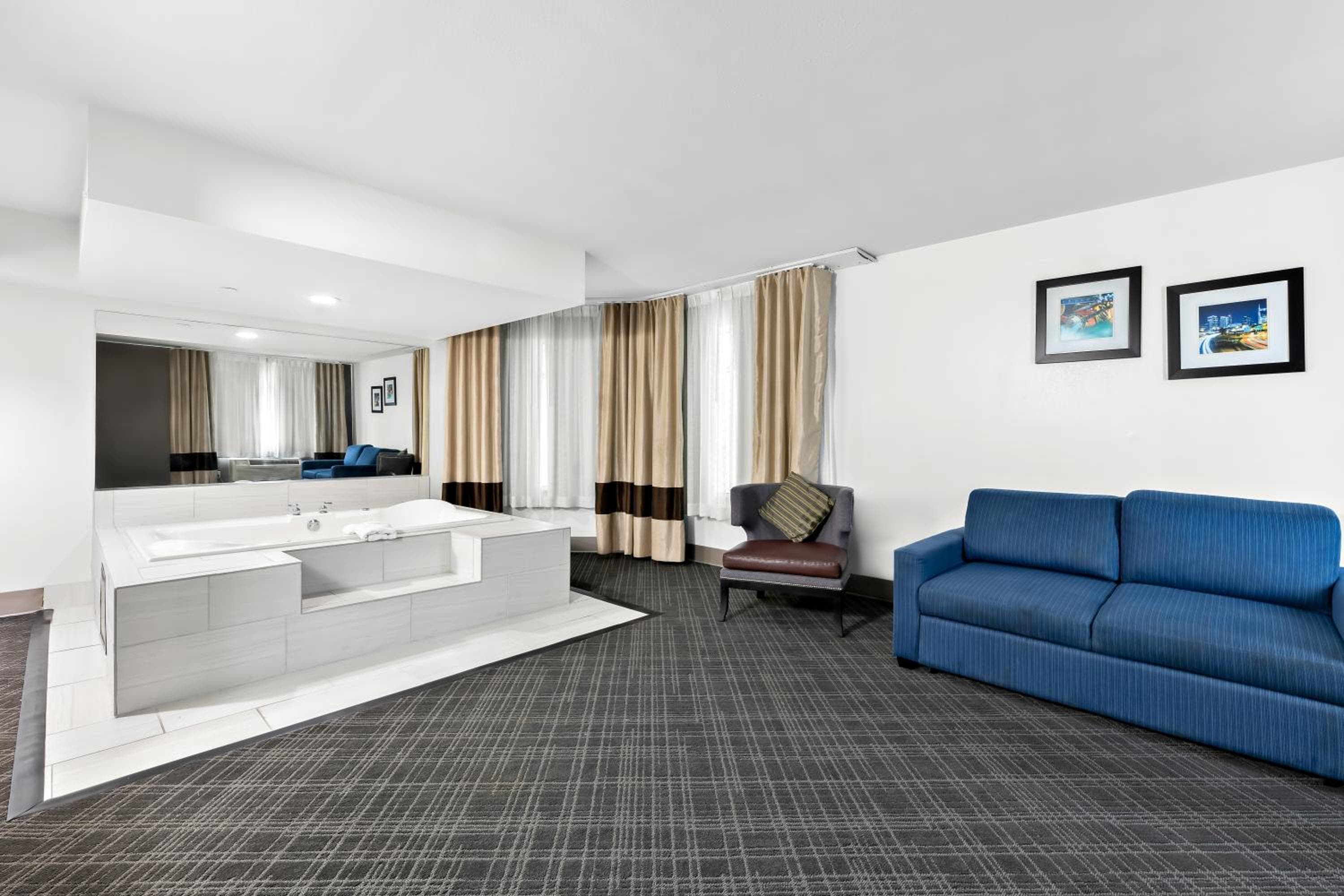 Comfort Inn & Suites Nashville Near Tanger Outlets I-24 Antioch