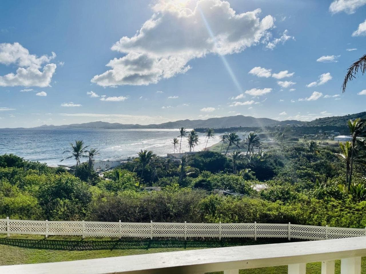 Casa Bella - wake up to Caribbean Sea Views