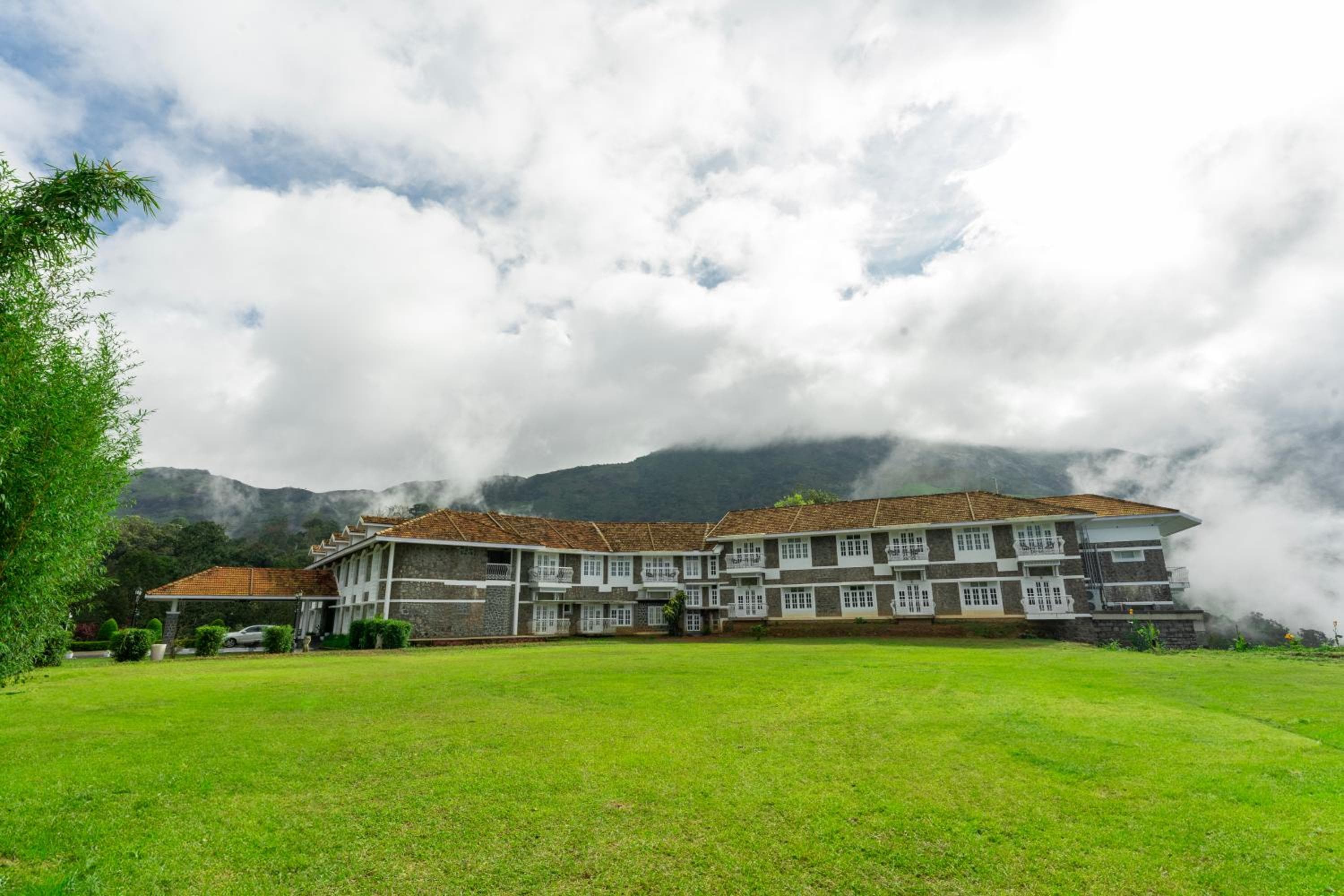Le Montfort Resort