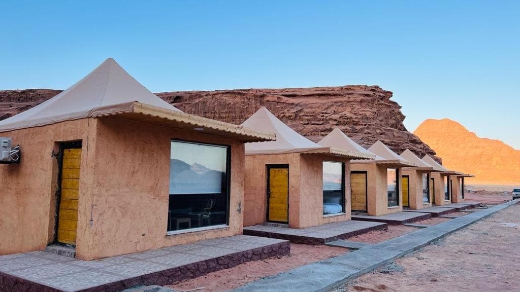 Lulua luxury camp
