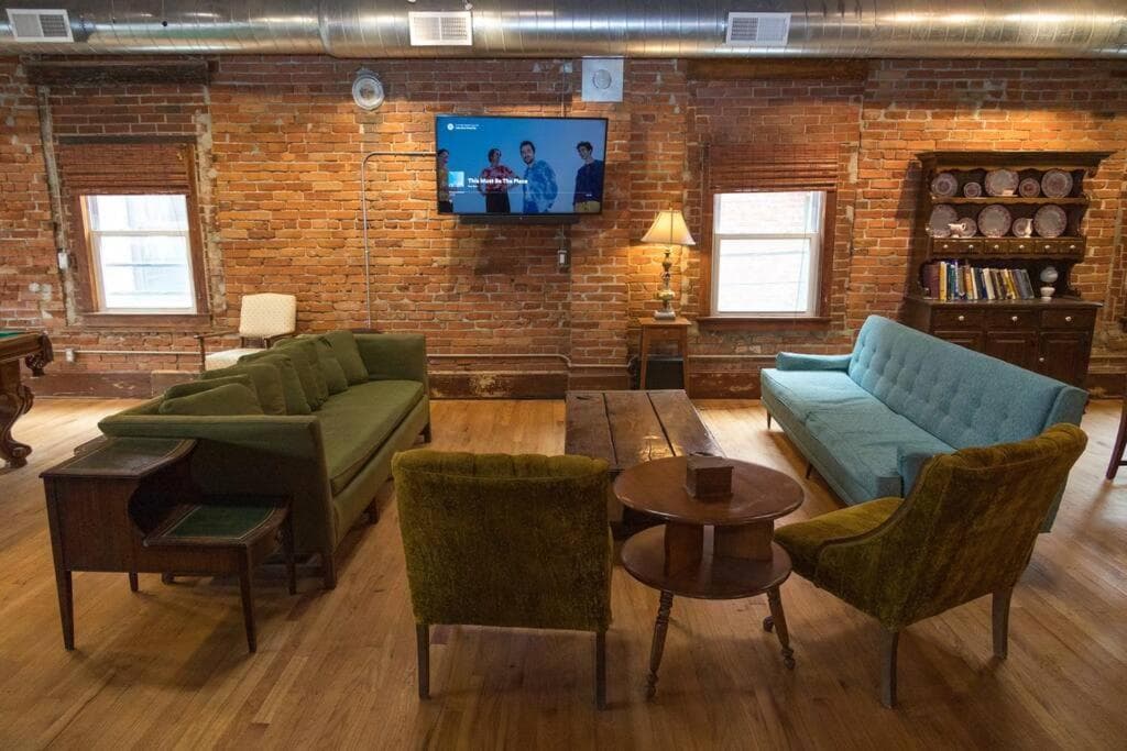 lounge
