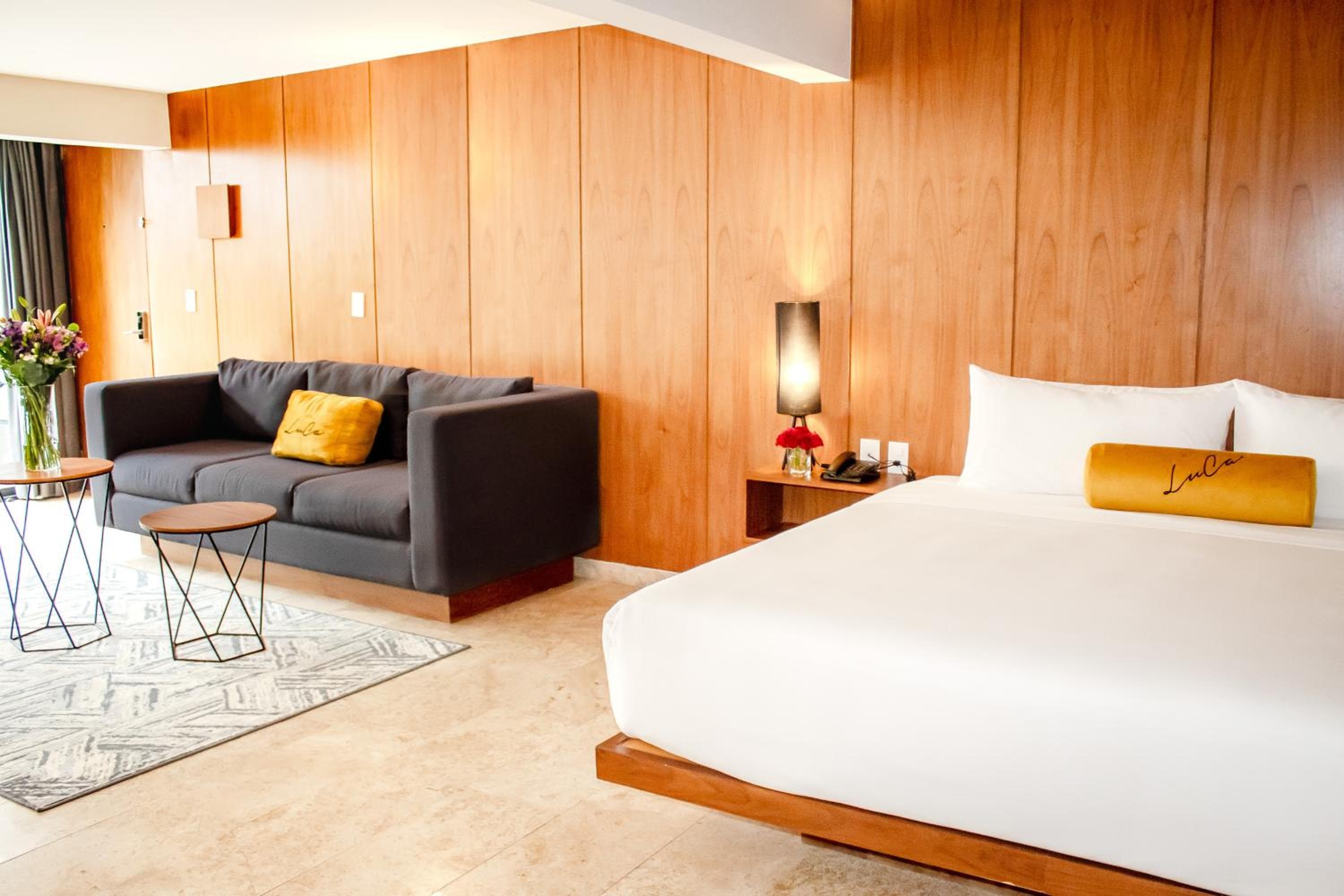 HOTEL LUCA