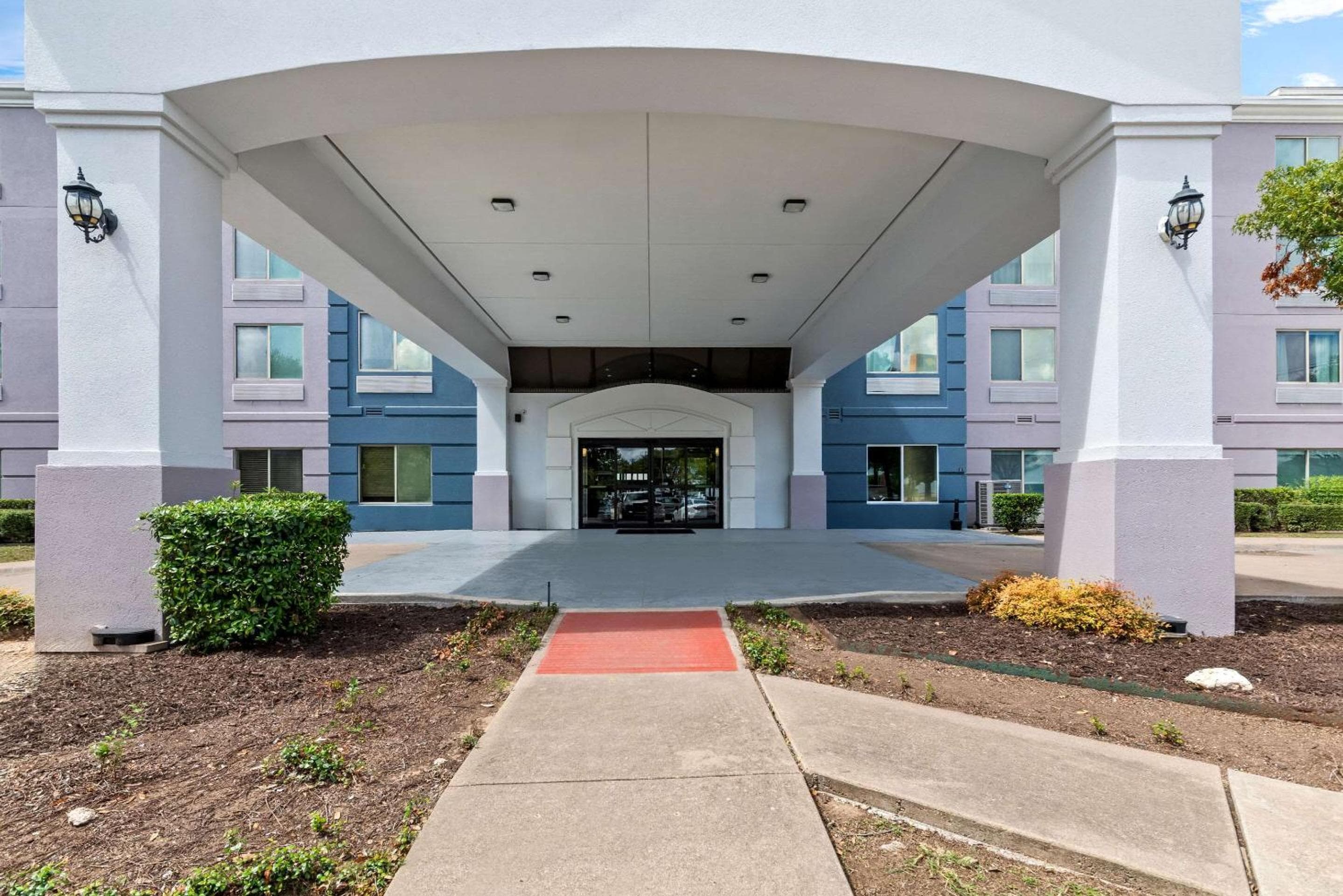 Comfort Suites Austin Airport