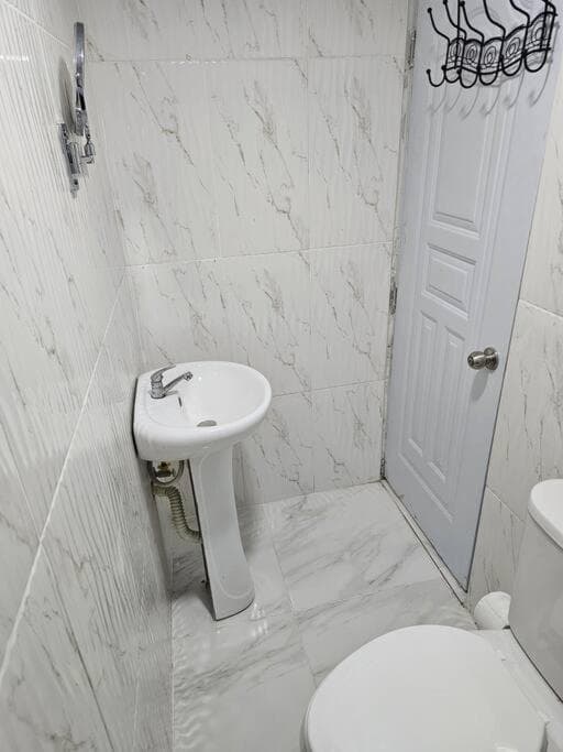 hermoso aparta estudio a 10 minutos del centro