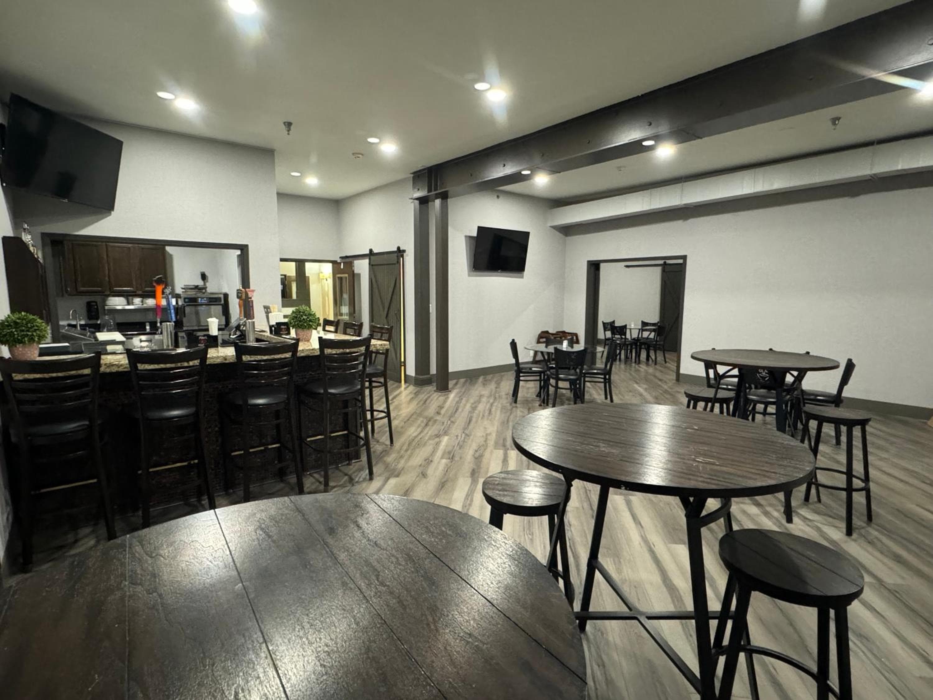 Brentwood Suites Nashville, an Ascend Collection Hotel
