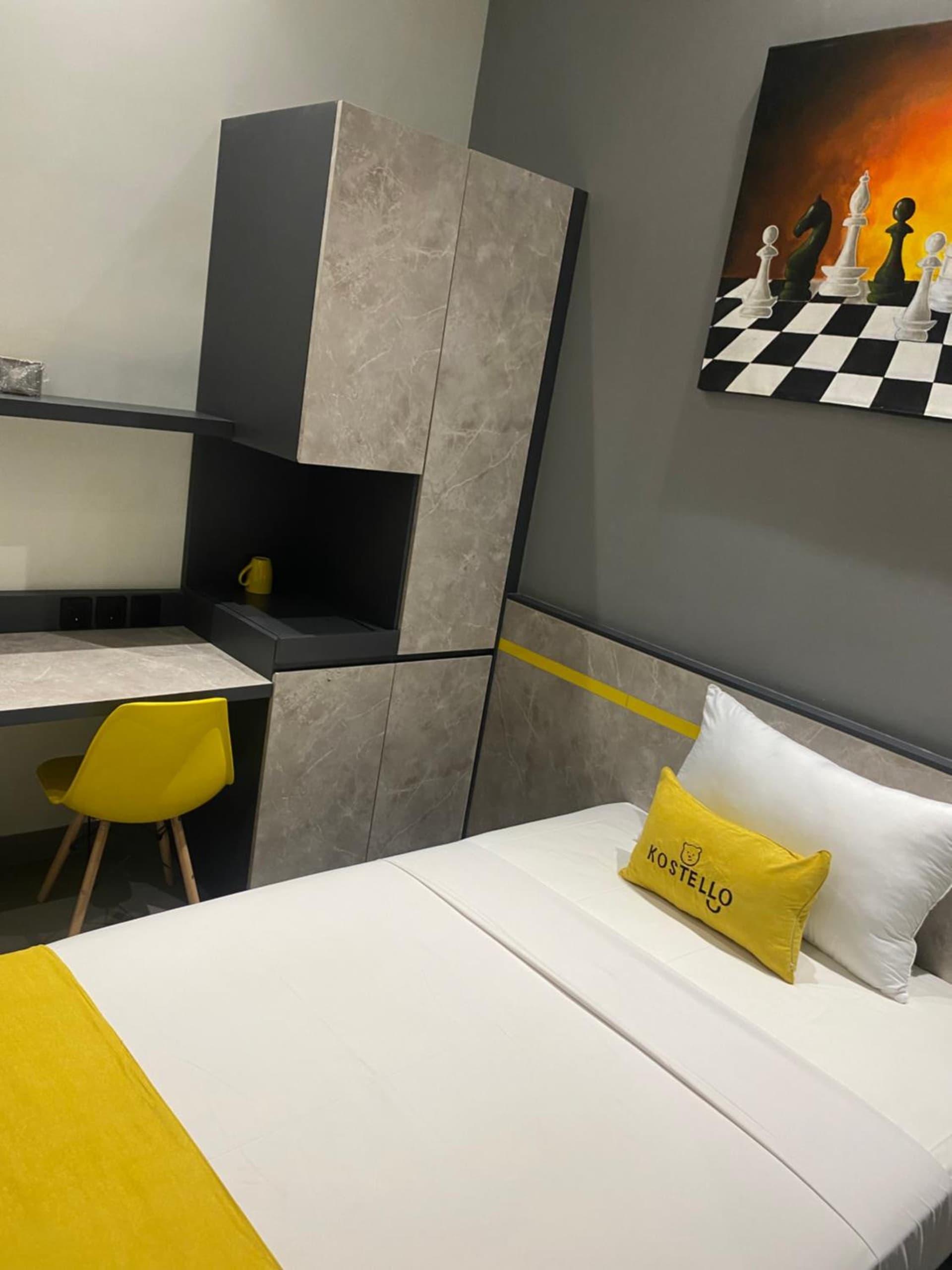 hotel room