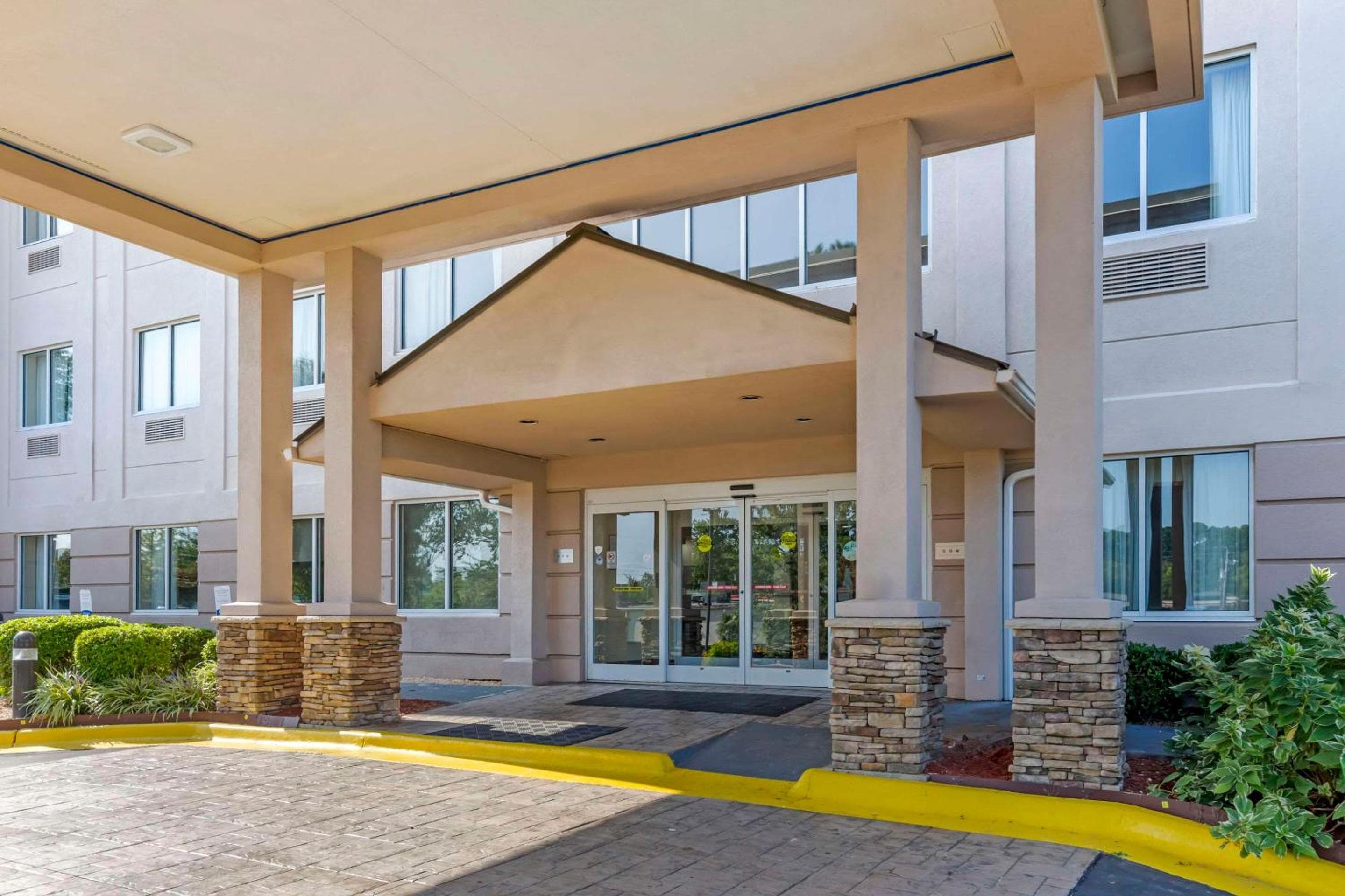 Comfort Suites Raleigh Walnut Creek