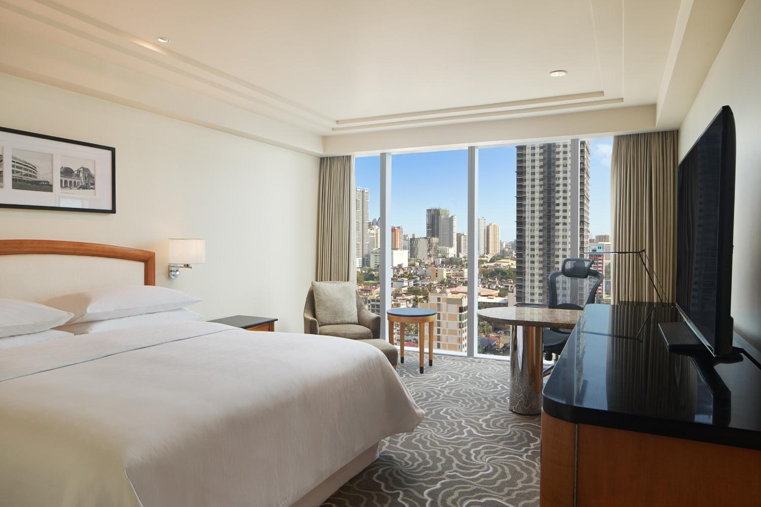 Sheraton Manila Bay
