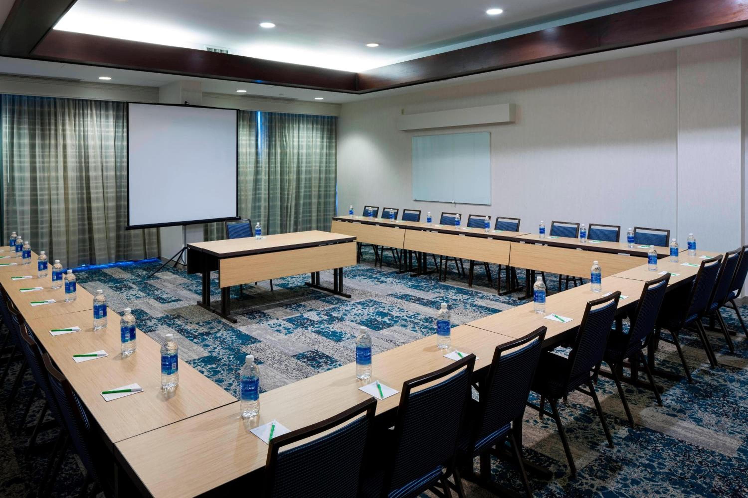 Courtyard by Marriott Virginia Beach Oceanfront-South