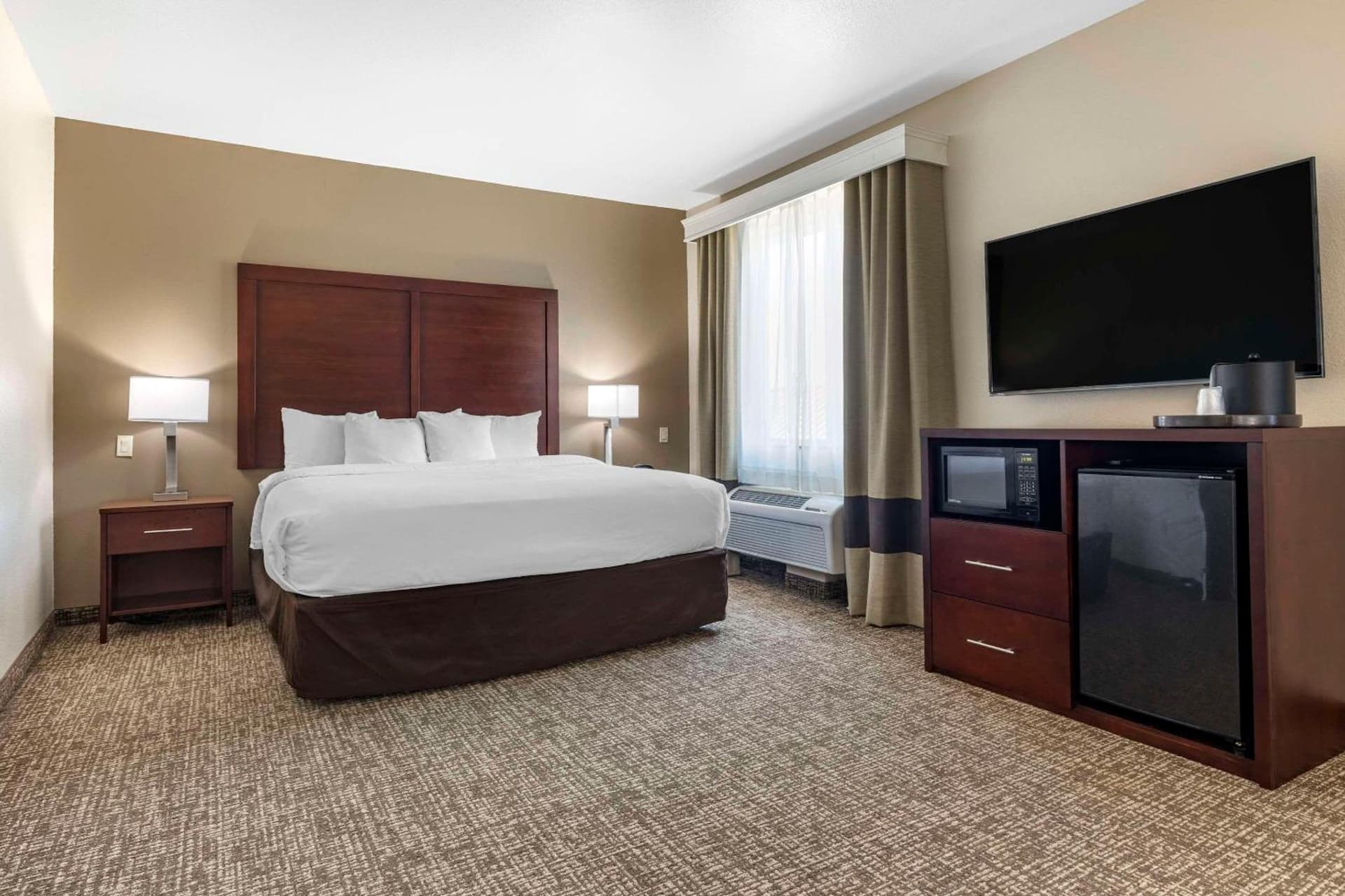 Comfort Suites Plano - Dallas North