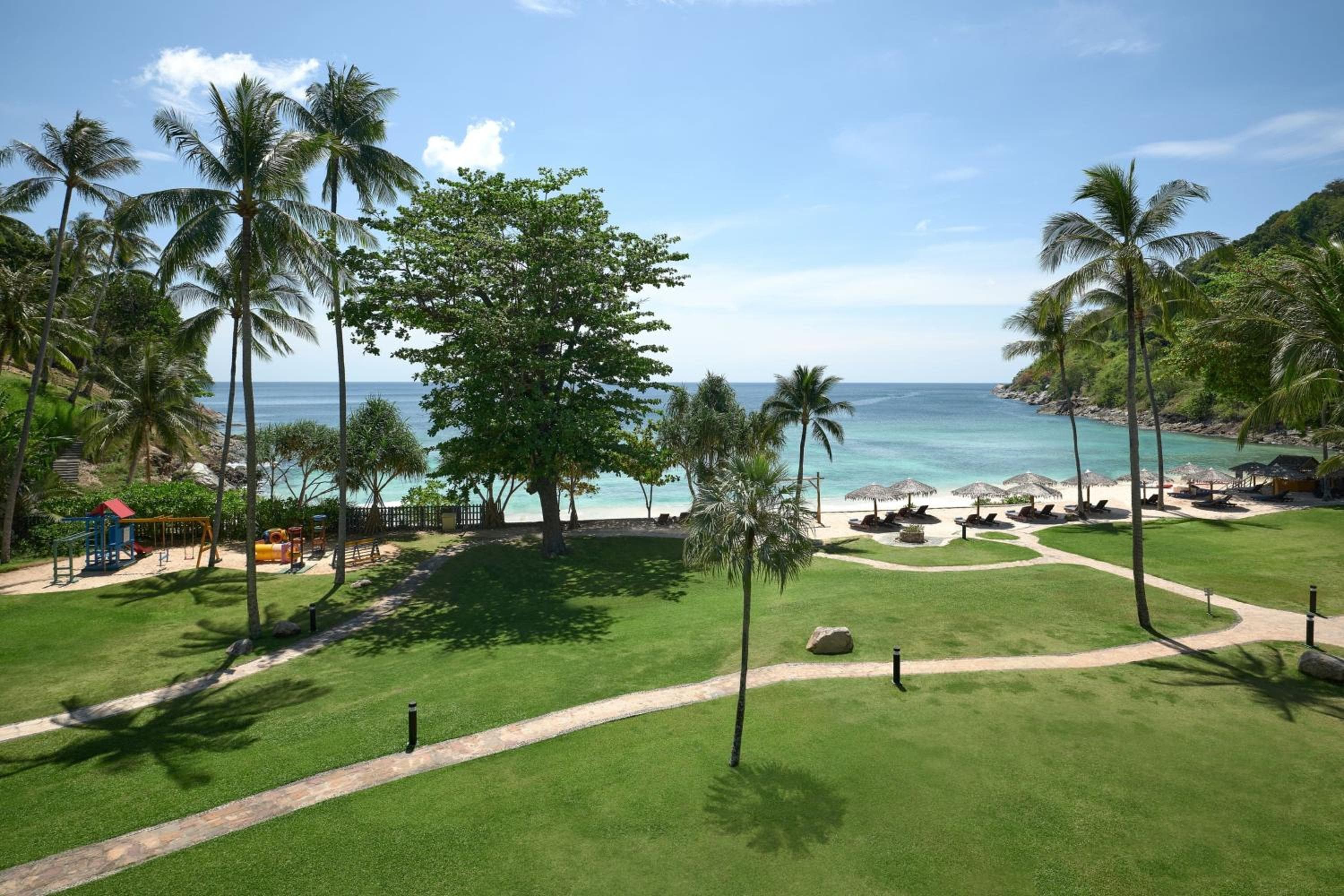 Phuket Marriott Resort & Spa, Merlin Beach