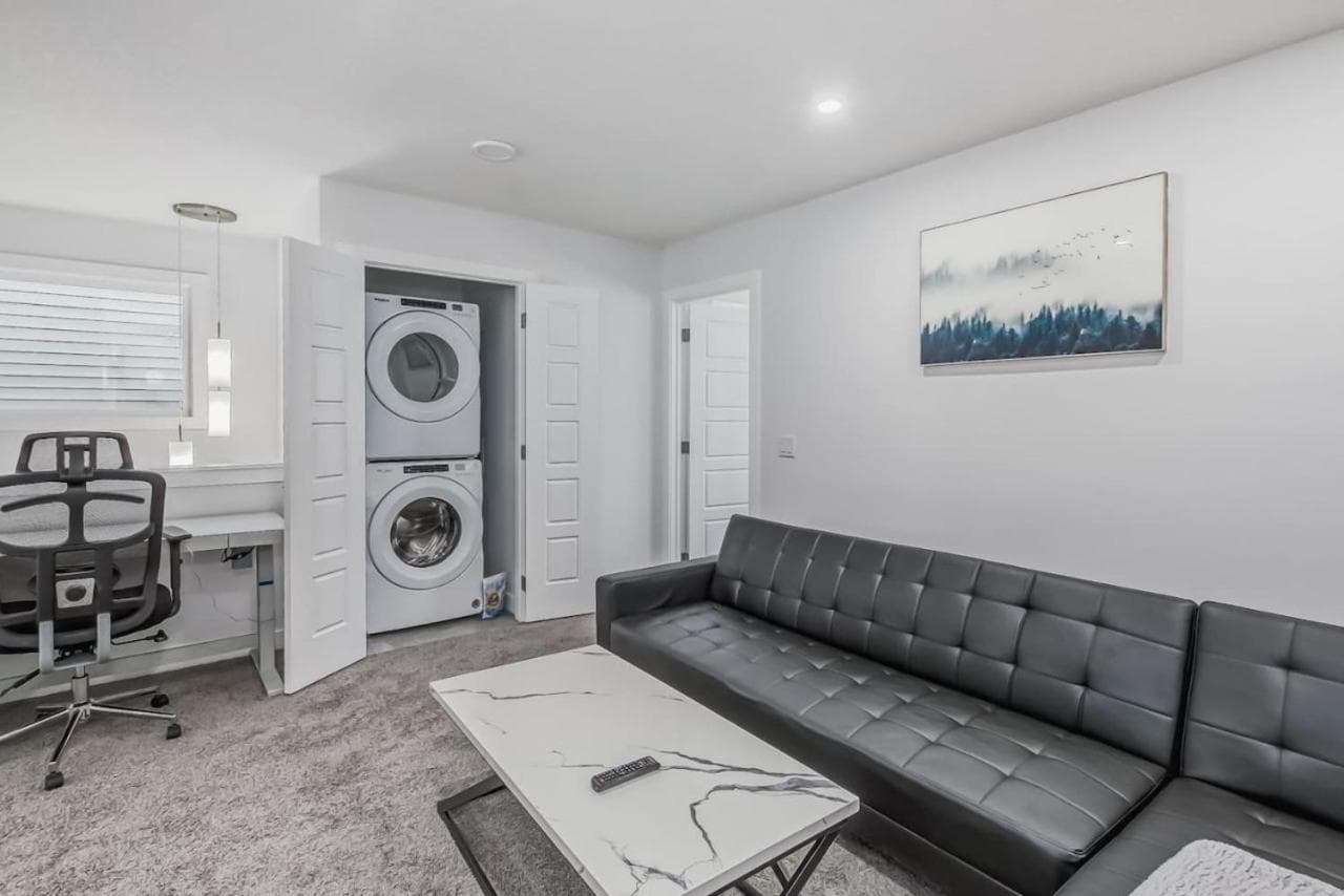 Urban Haven, Spacious New Build