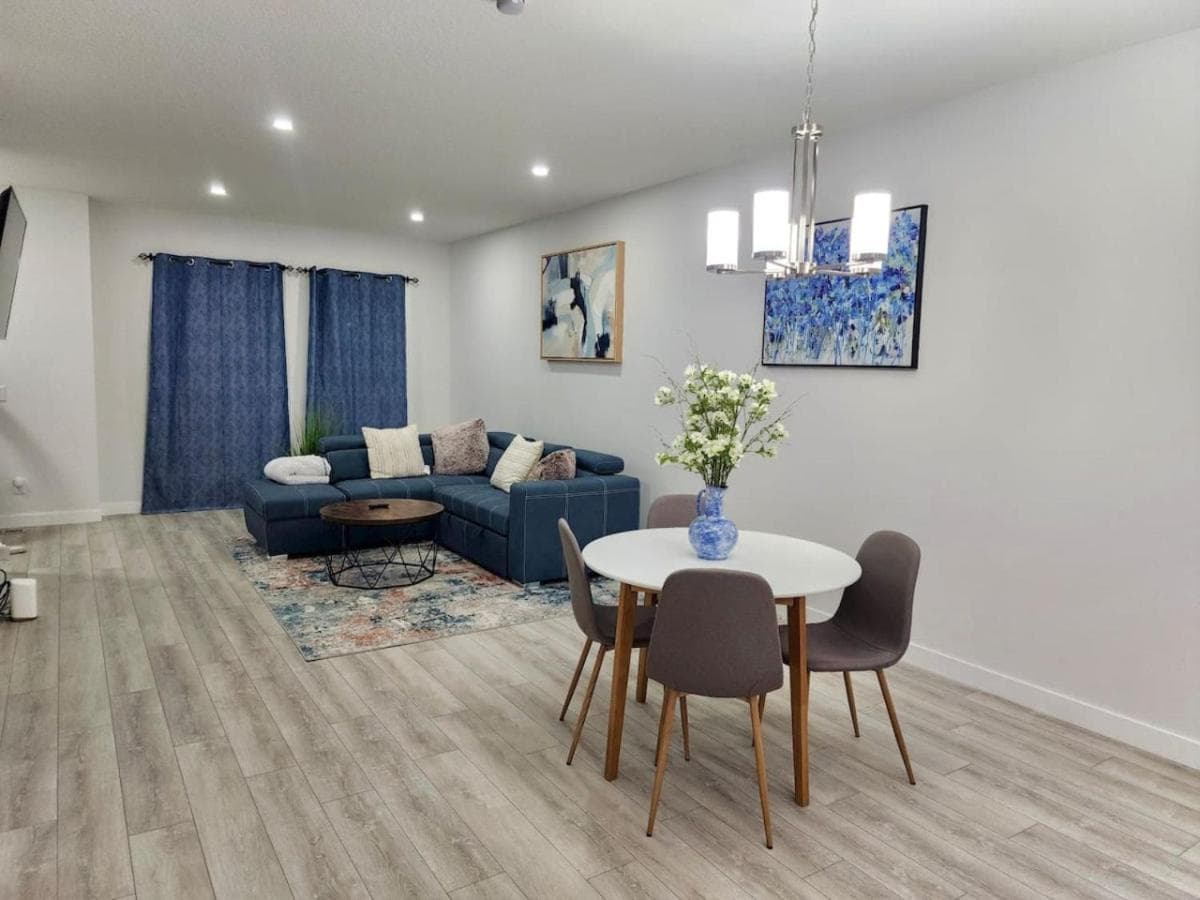 Urban Haven, Spacious New Build