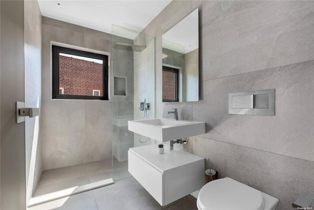 2 Story Villa in Upper Ditmars Astoria Queens