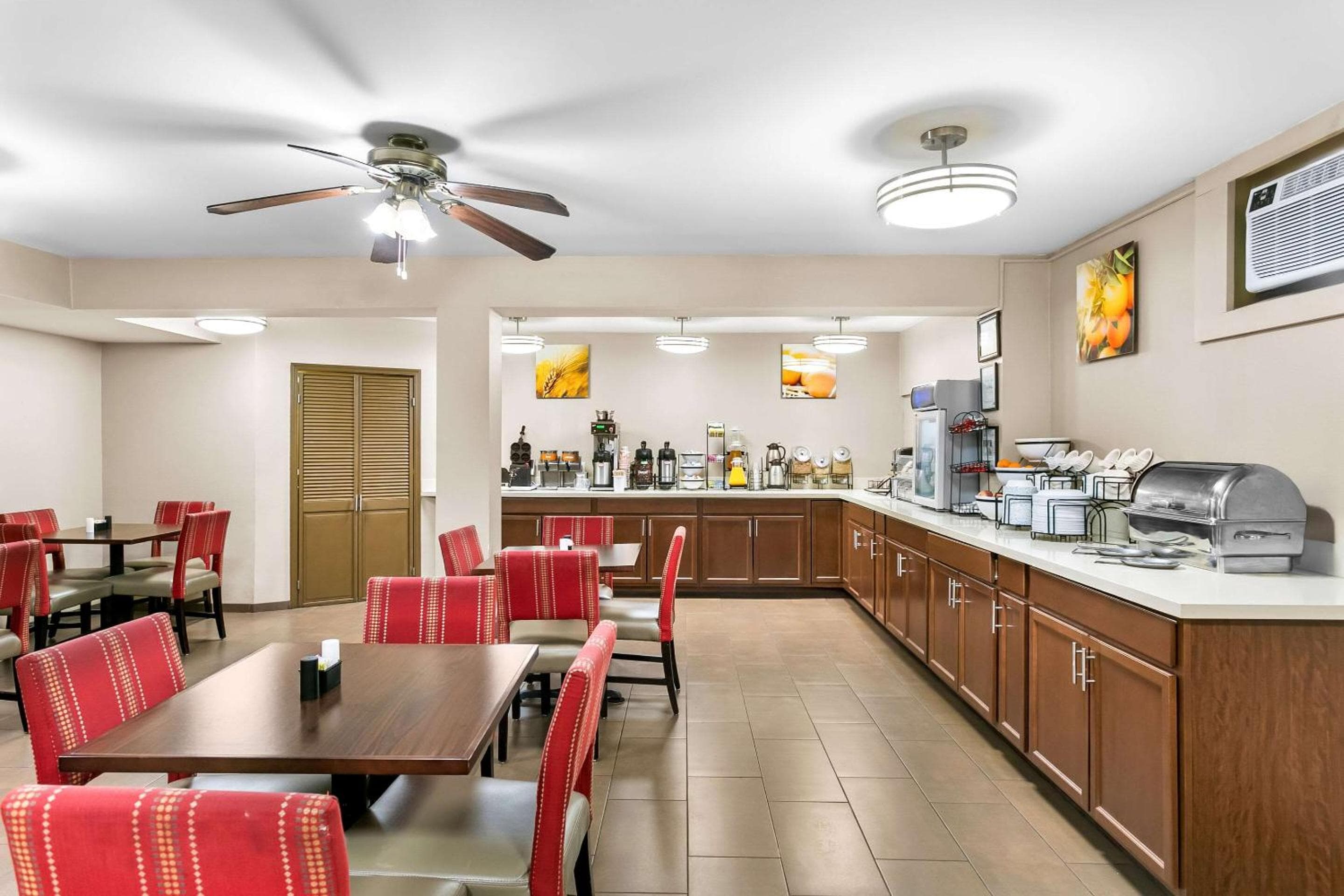 Comfort Inn Red Horse Frederick