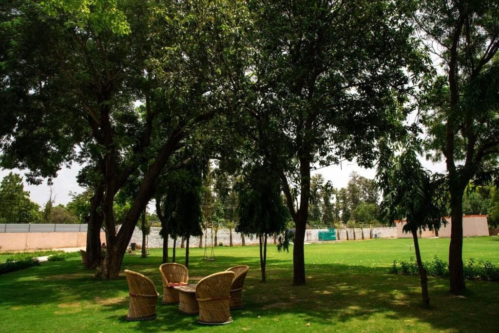 7BR Farmhouse Wid Private Pool by Especial Rentals