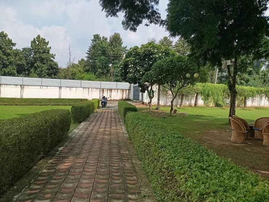 7BR Farmhouse Wid Private Pool by Especial Rentals