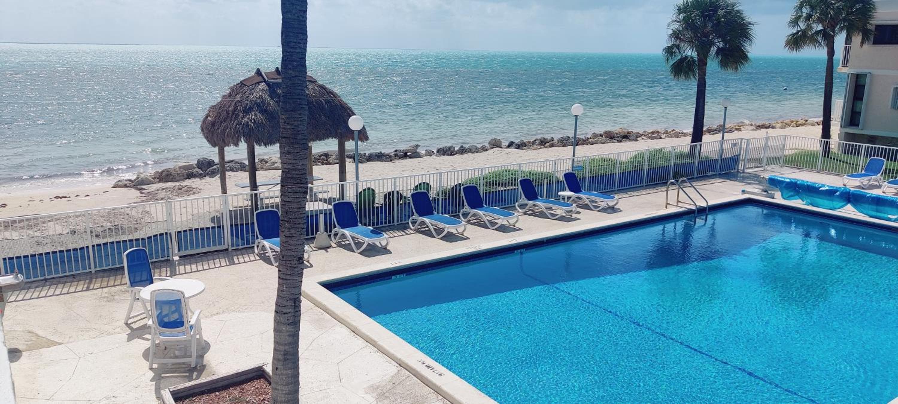 Beachfront Condo on Coco Plum Beach
