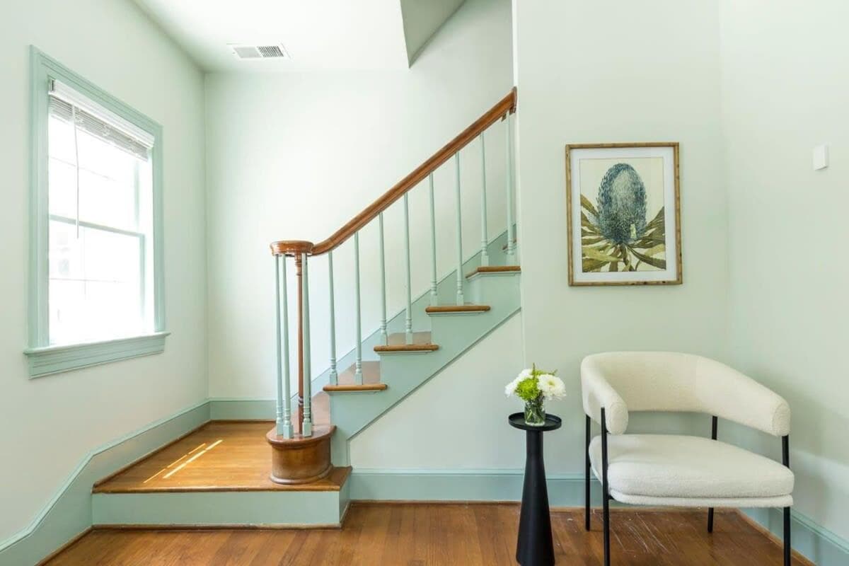 The Ashley Carriage House Suite Includes Breakfast