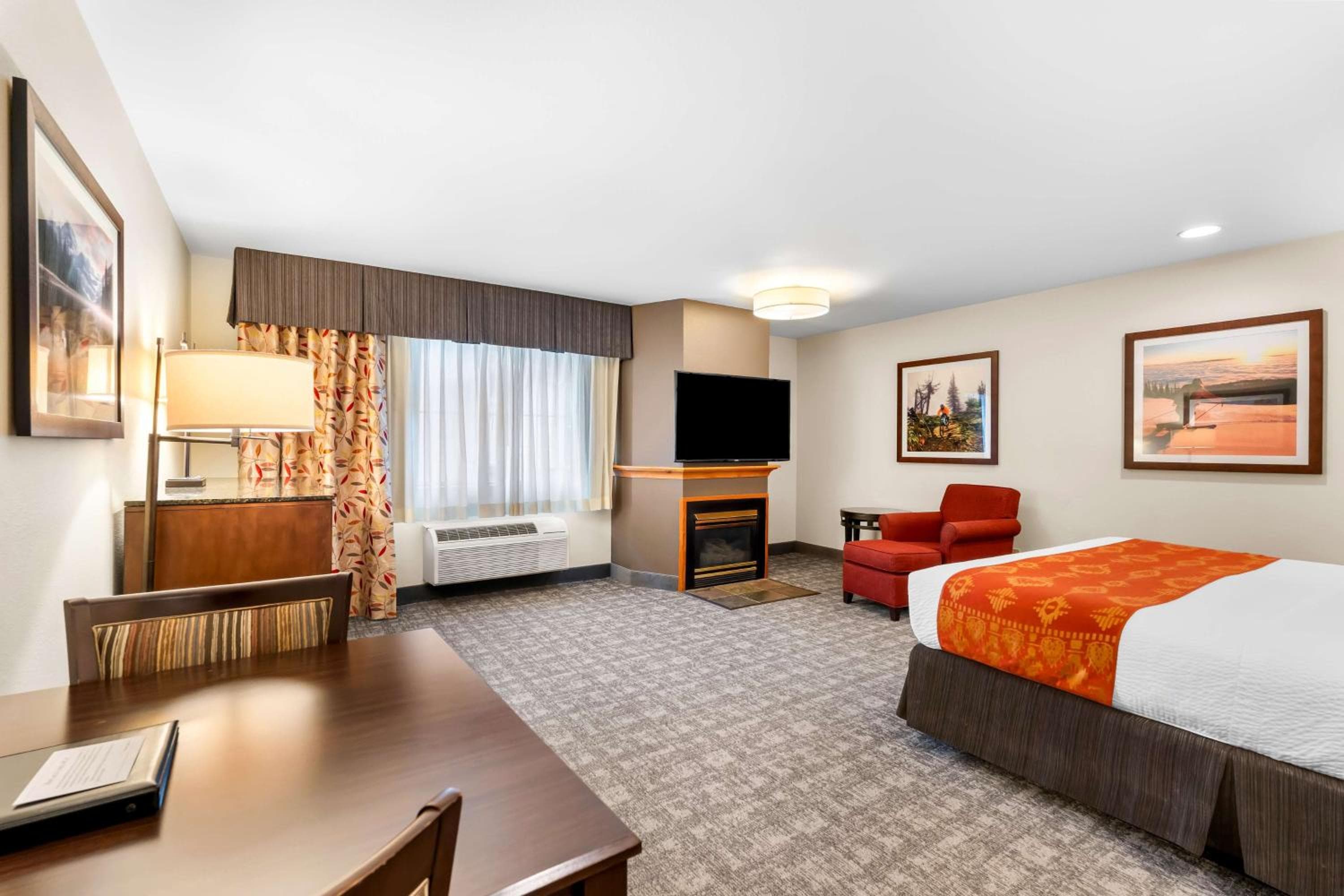 Best Western Rocky Mountain Lodge