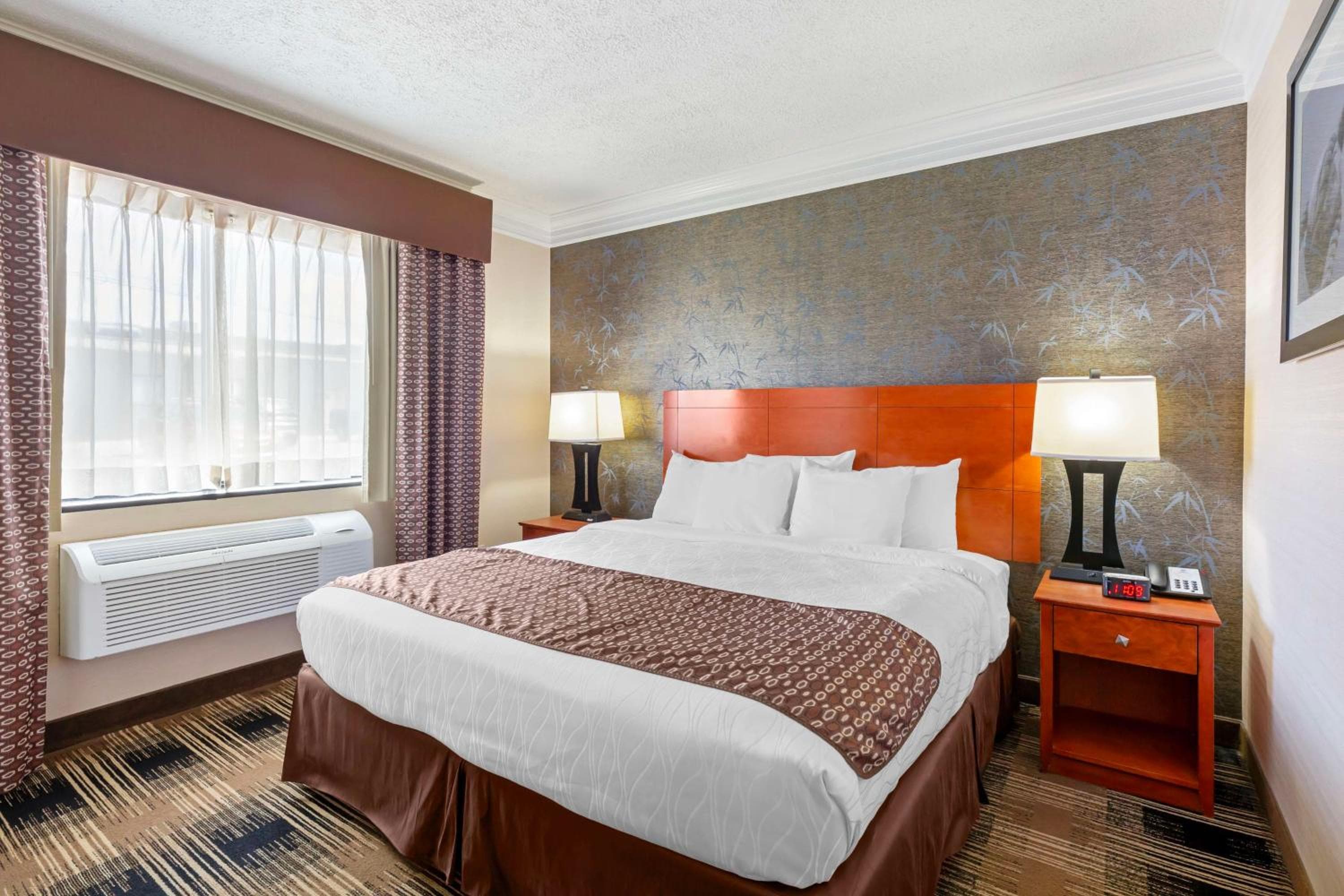 Best Western Inn at the Rochester Airport