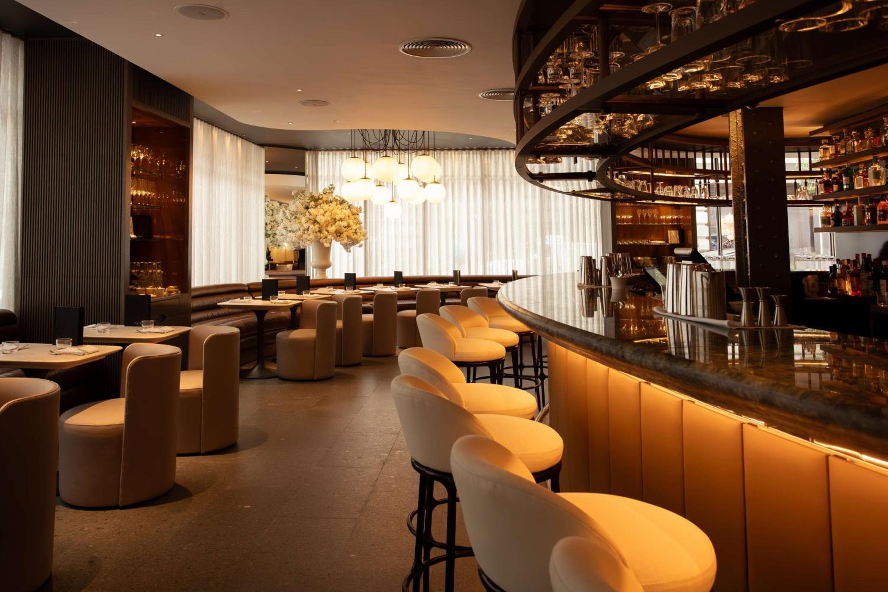 bar