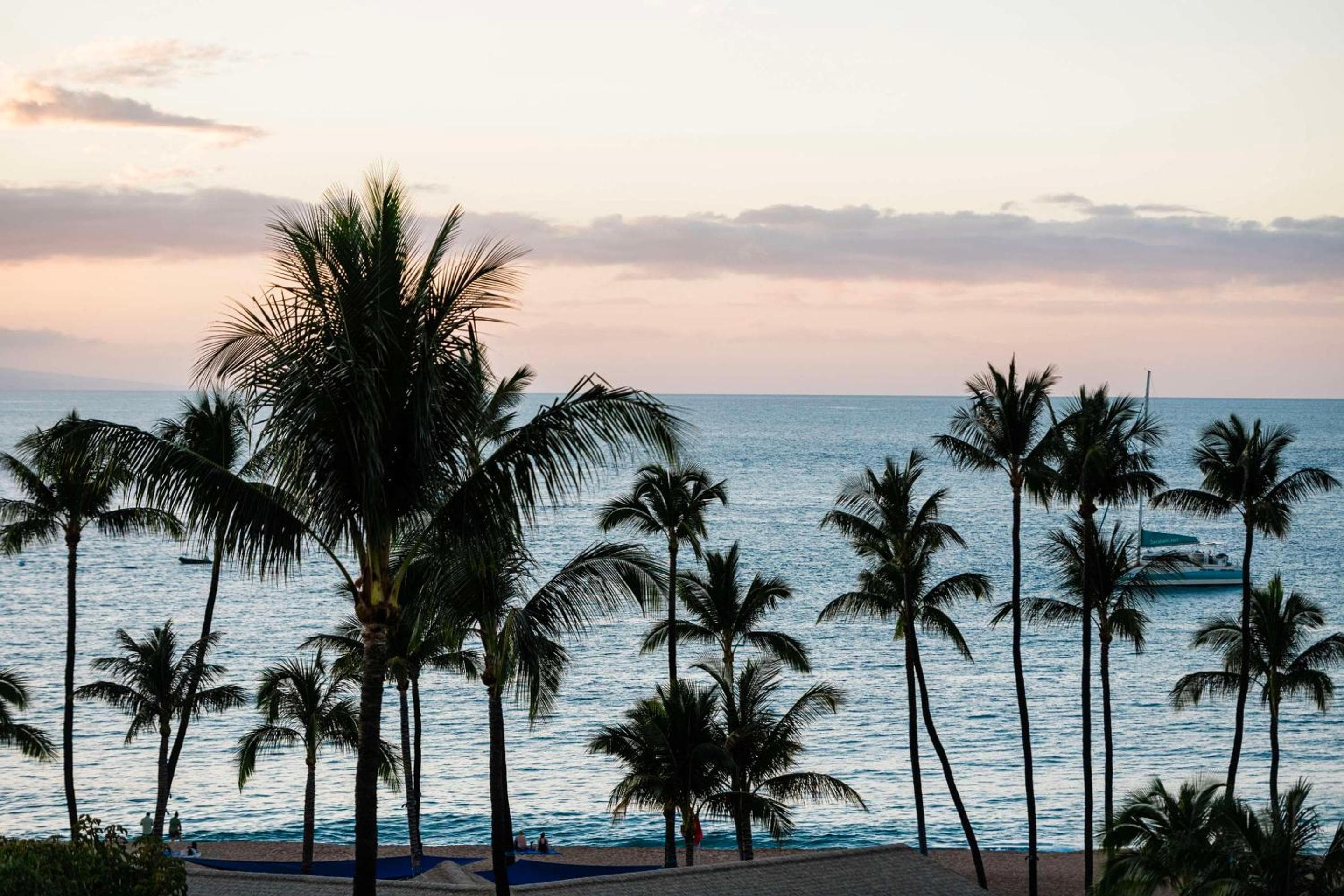 OUTRIGGER Kāʻanapali Beach Resort