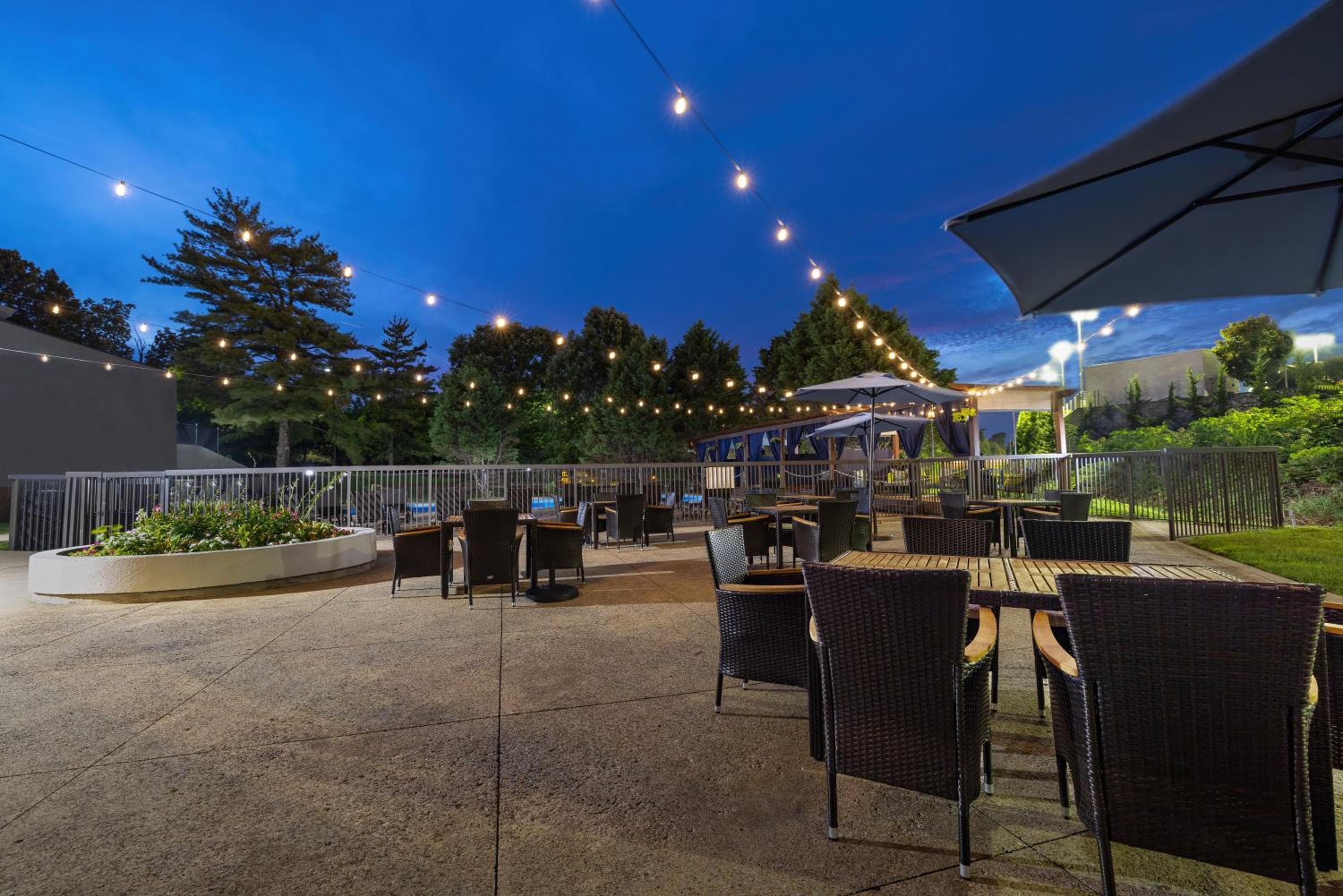 Delta Hotels by Marriott Nashville Airport