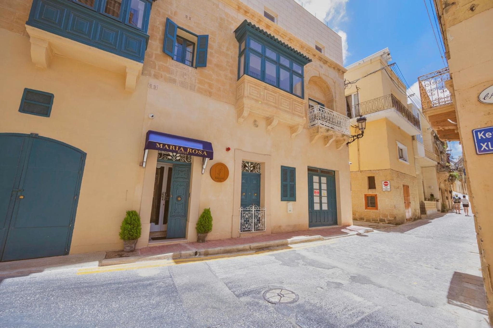 Maria Rosa Suites