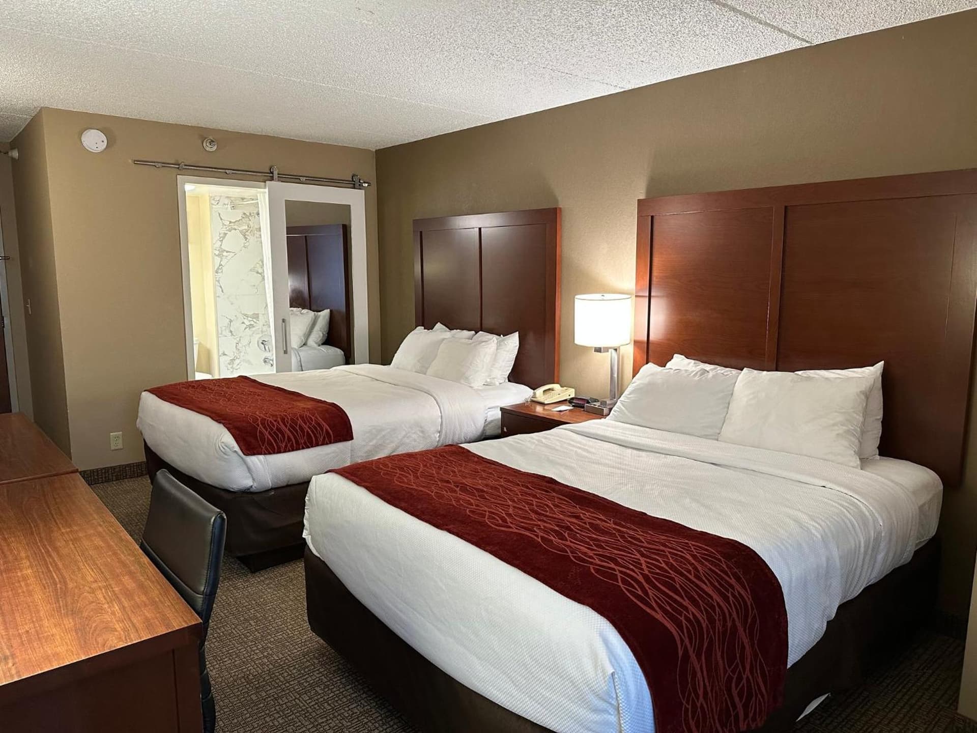 Holiday Inn Express & Suites Eden Prairie - Minneapolis by IHG