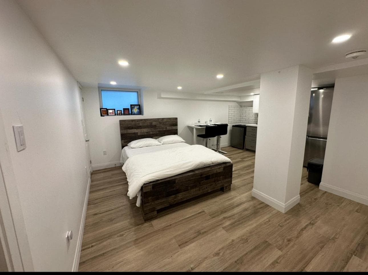 Pvt Studio Near Waterloo Airport & Minutes to Downtown Basement unit No Pet Allowed