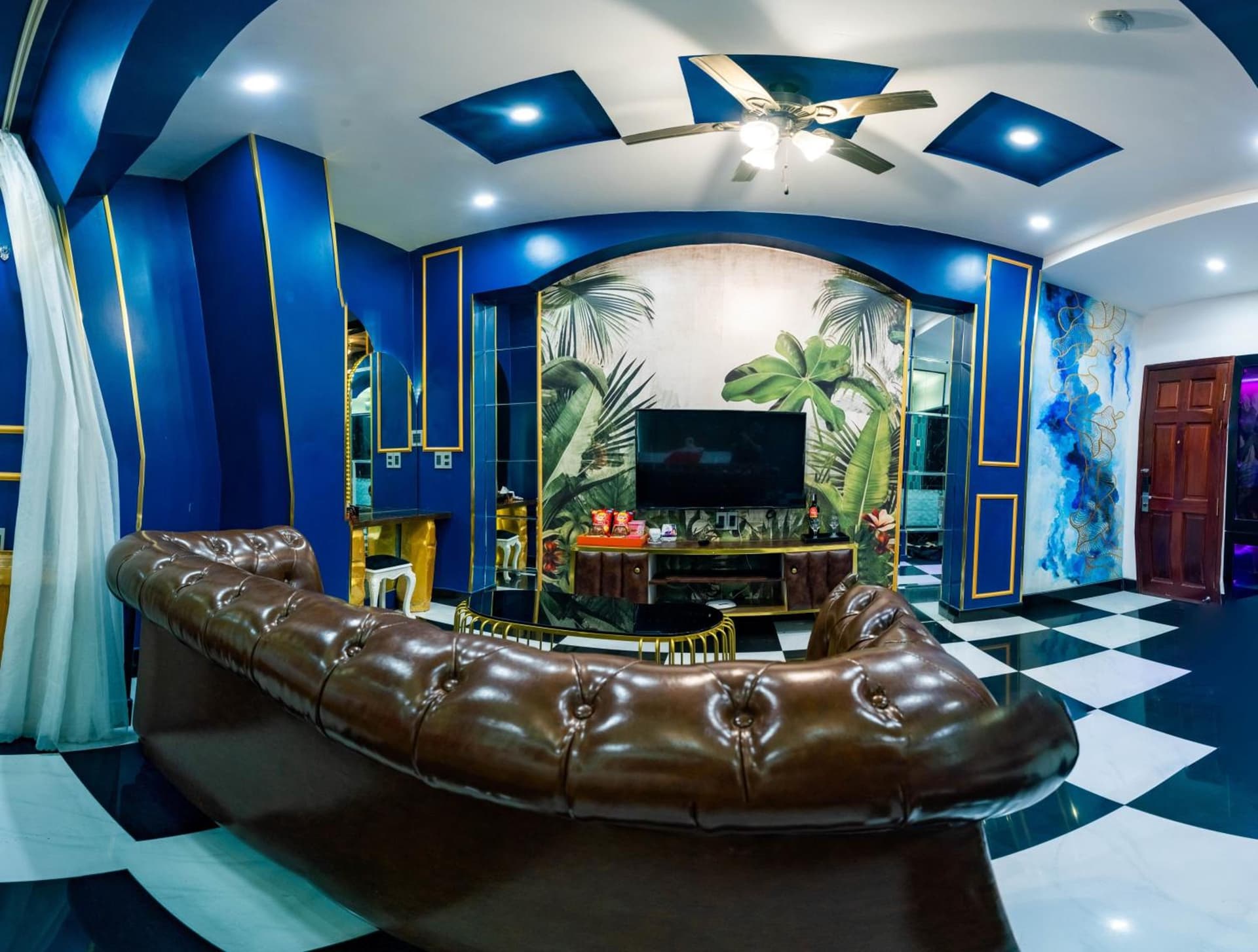 TAN BINH ROMANTIC HOTEL - Sân Bay TSN Nhà Ga T3