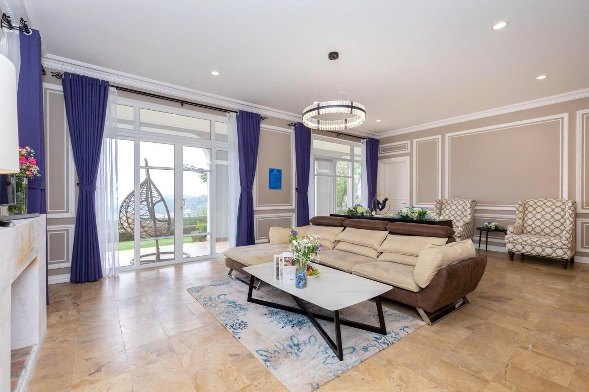 Villa Khởi Nghĩa Bắc Sơn - Gần Chợ Đêm Gần Hồ XH Đà Lạt