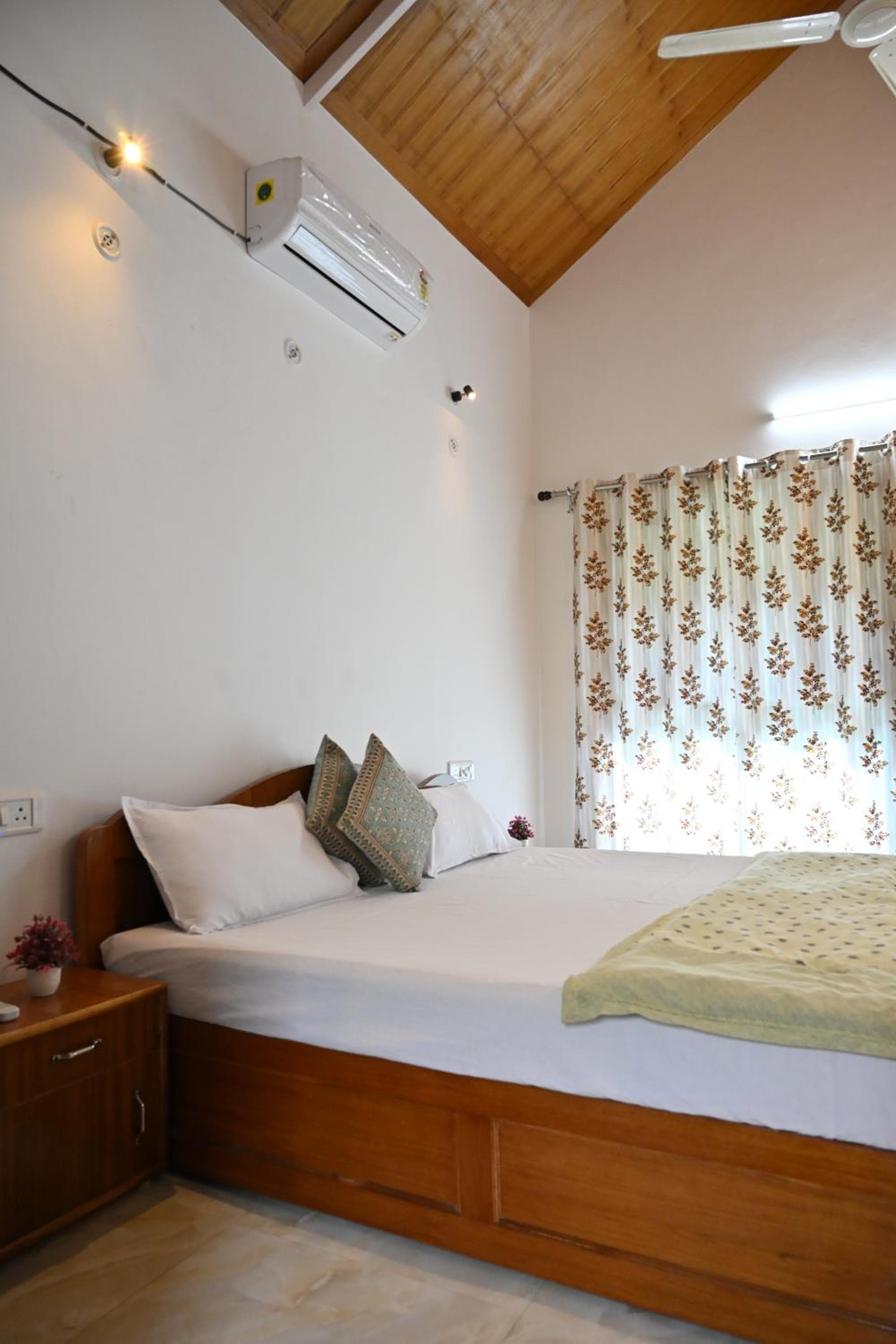 Corbett Rivervalley Homestay