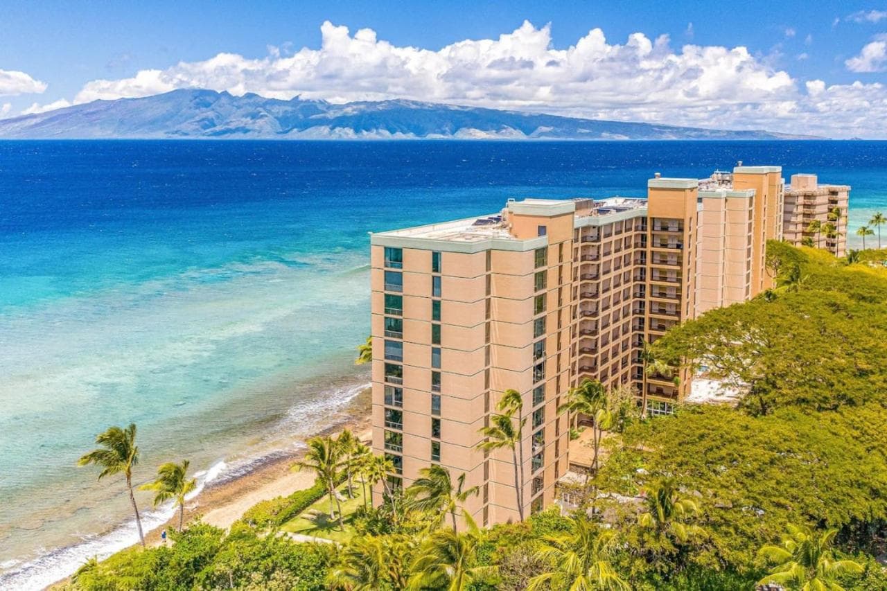 Stunning Kaanapali Oceanfront! Mahana 1107!