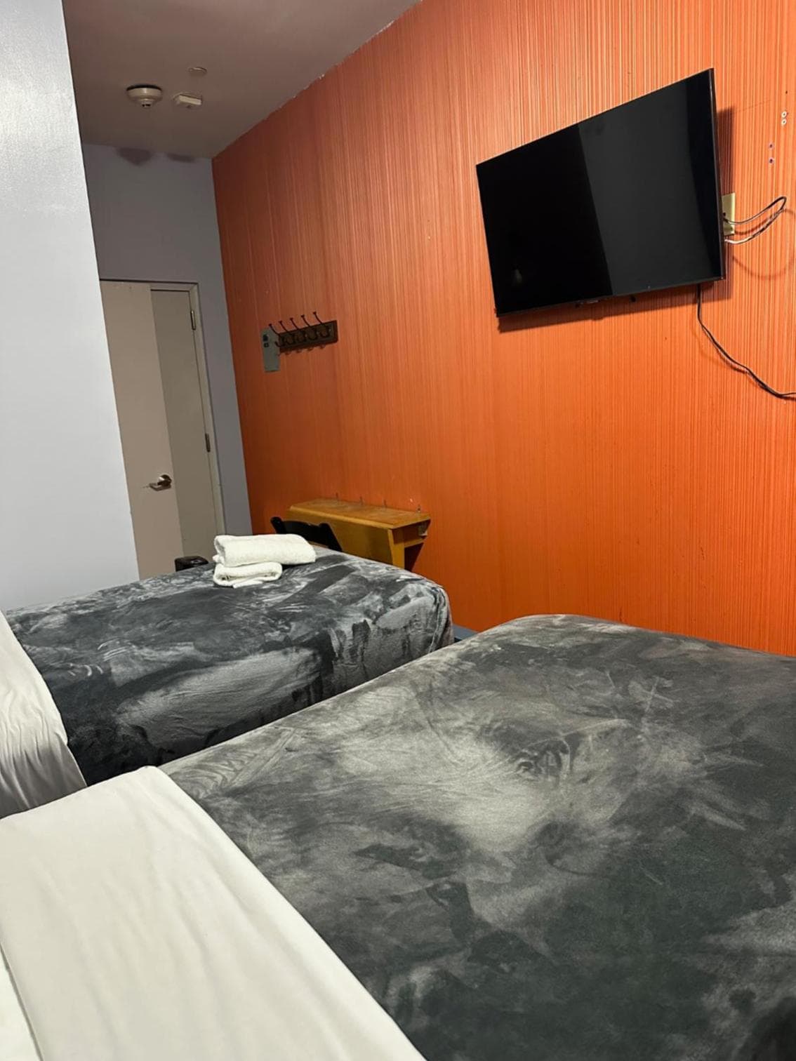 Essence hotel