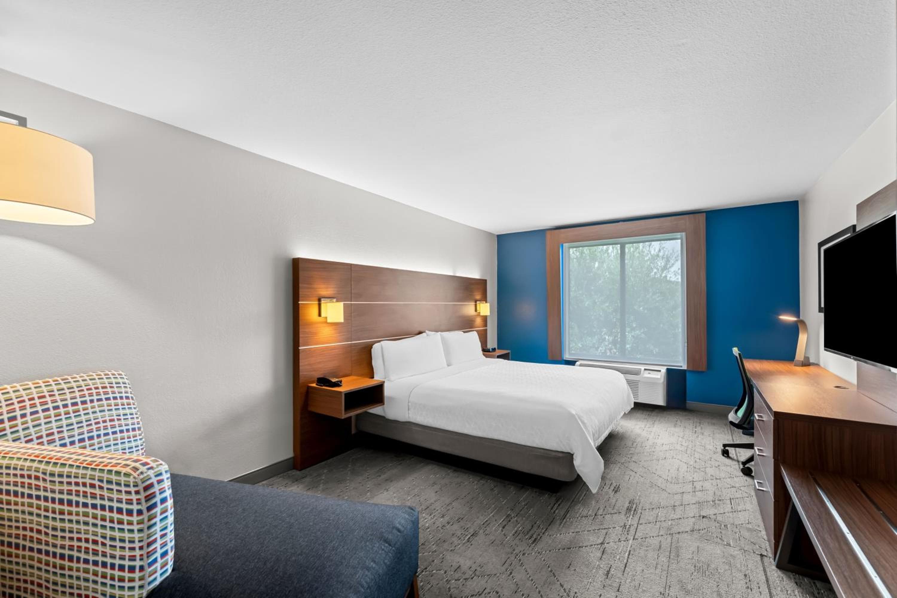Holiday Inn Express & Suites Austin SW - Sunset Valley by IHG